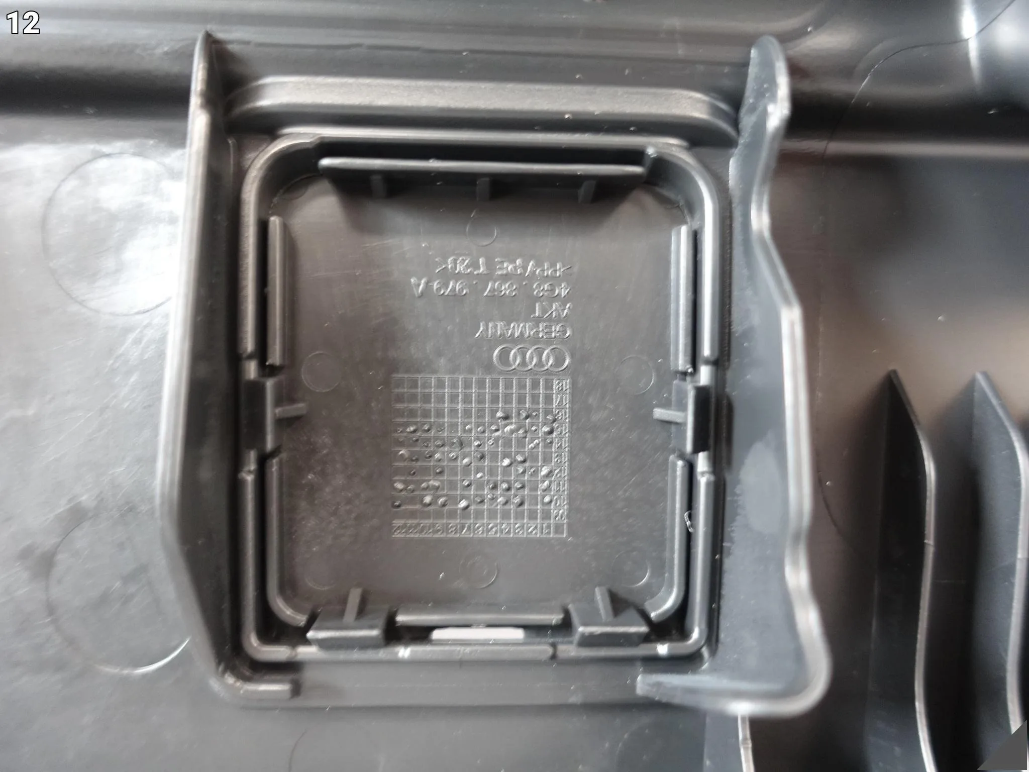 AUDI A7 S7 RS7 4G8 C7 10-18 TAPICERKA OSŁONA KLAPY BAGAŻNIKA + TRÓJKĄT 4PK 56dcdee6b5f2b540237dfb5e7cb9af0e