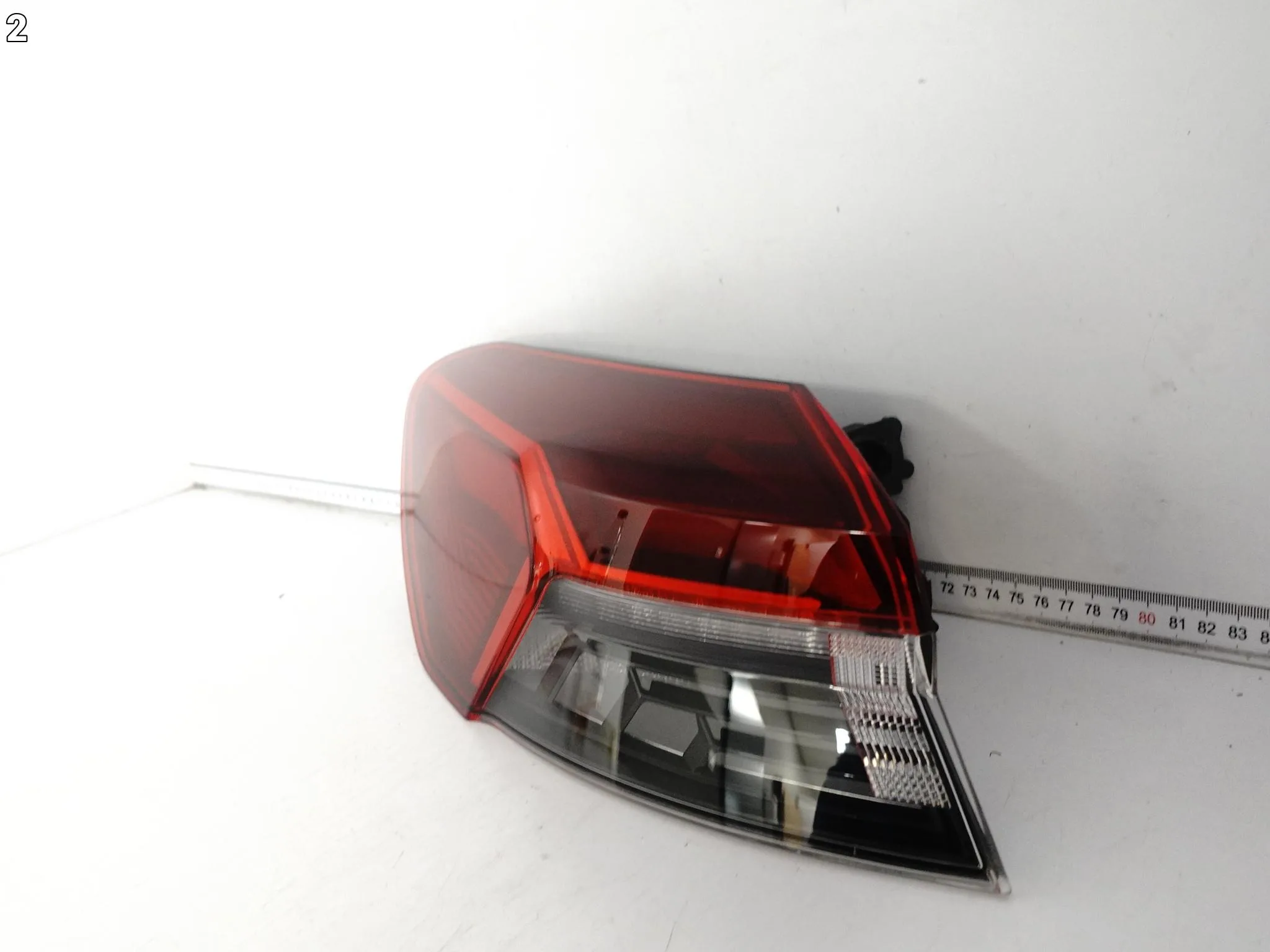 AUDI Q4 E-TRON 89A 21- LAMPA LED HIGH LEWA TYŁ EUROPA 520bc64ffb767932596eaec0fb05ca96