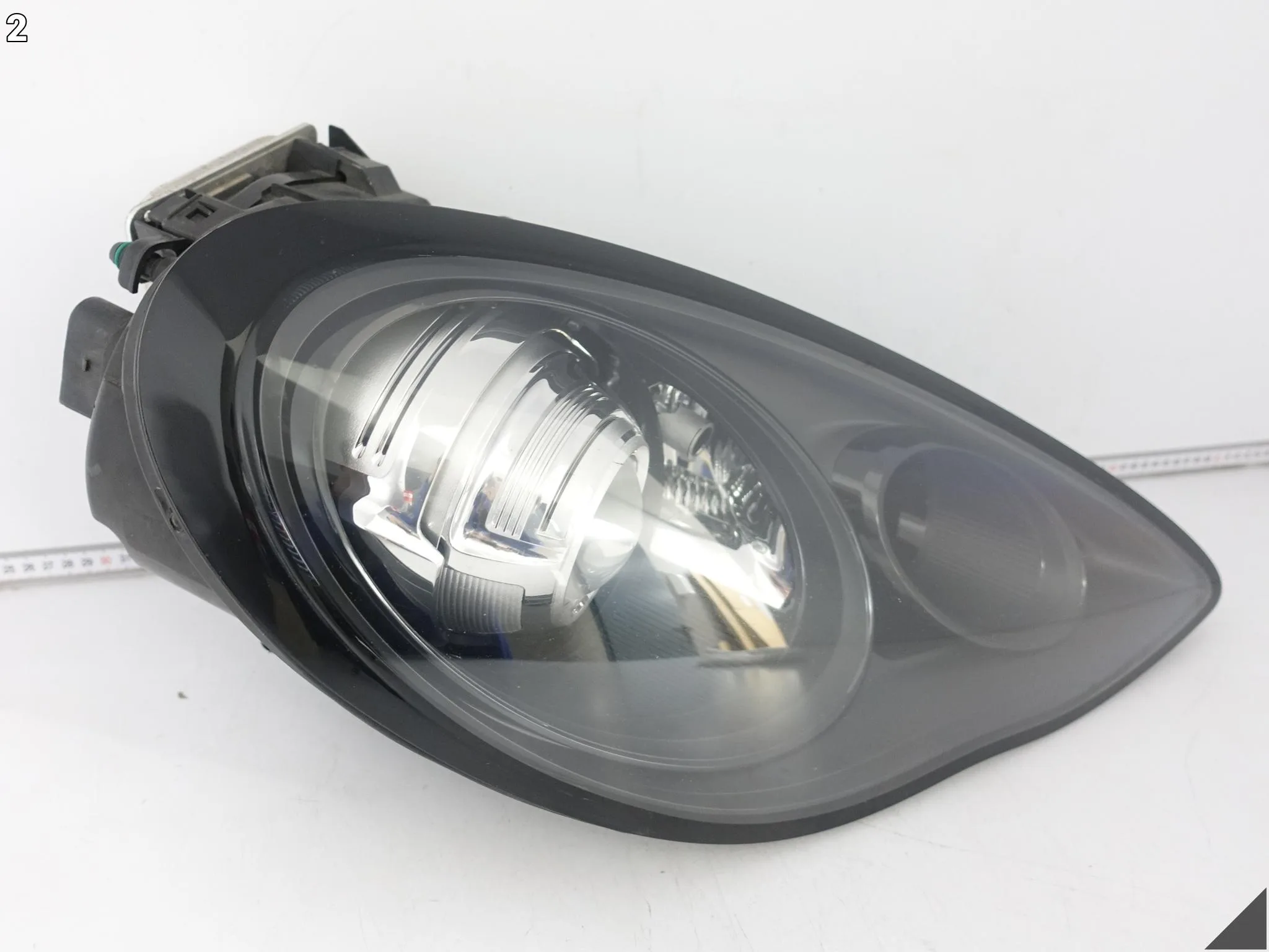 PORSCHE PANAMERA 970 MK1 GTS TURBO 09-13 LAMPA XENON PRAWA PRZÓD EU CZARNA 81227735a7a7a22e7ae187563568463d