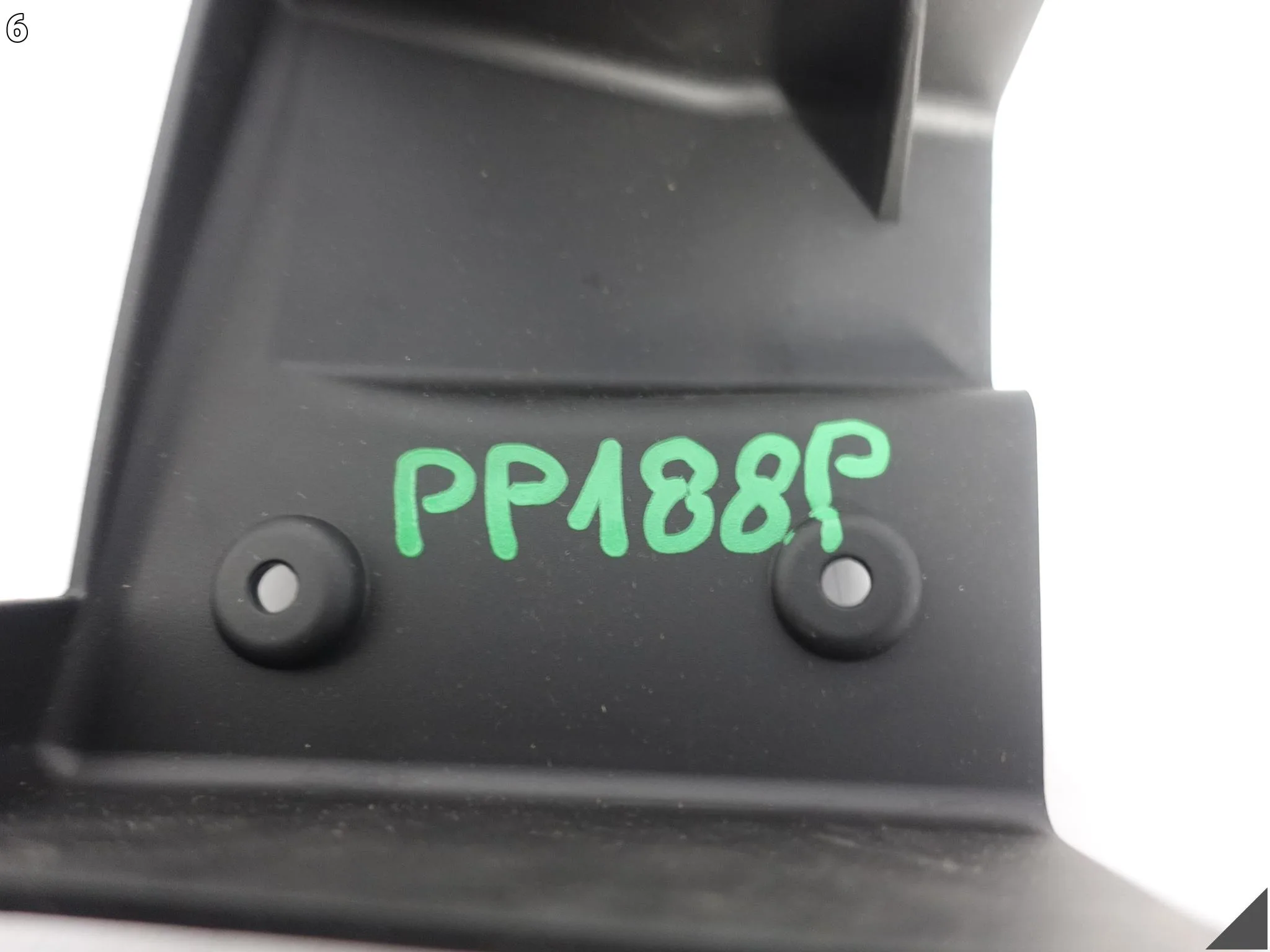 AUDI A8 4N0 D5 17-21 KIEROWNICA WLOT KANAŁ POWIETRZA LEWY PRZÓD 4N0807157 AUDI A8 4N0 D5 17-21 KIEROWNICA WLOT KANAŁ POWIETRZA LEWY PRZÓD 4N0807157 - obrazek 7