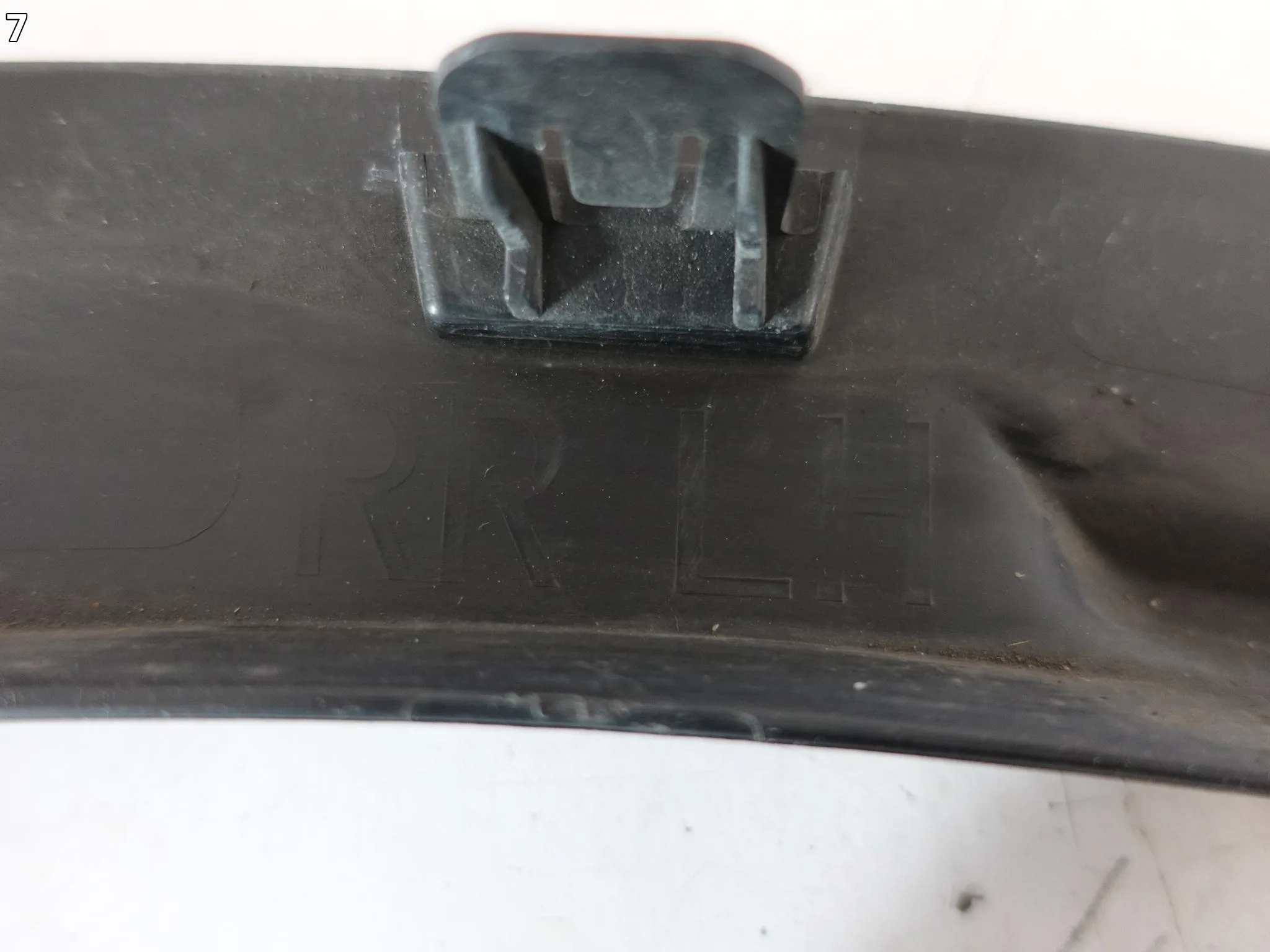 LEXUS RX RX450 RX350 IV 15-22 LIFT LISTWA NA BŁOTNIK TYŁ LEWA ORYGINALNA LEXUS RX RX450 RX350 IV 15-22 LIFT LISTWA NA BŁOTNIK TYŁ LEWA ORYGINALNA - obrazek 8