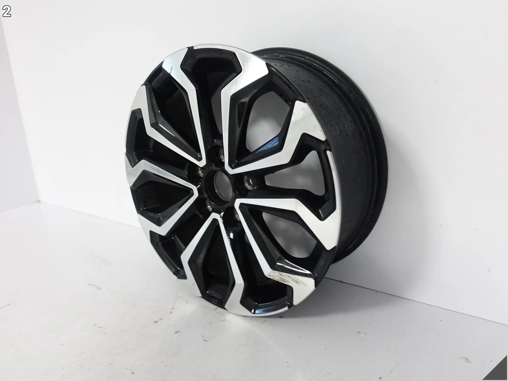 TOYOTA YARIS CROSS AURIS COROLLA AVENSIS FELGA ALUFELGA 7Jx17 ET50 5×114,3 dbbcbd9f5574683fd7388bb5eb46df10