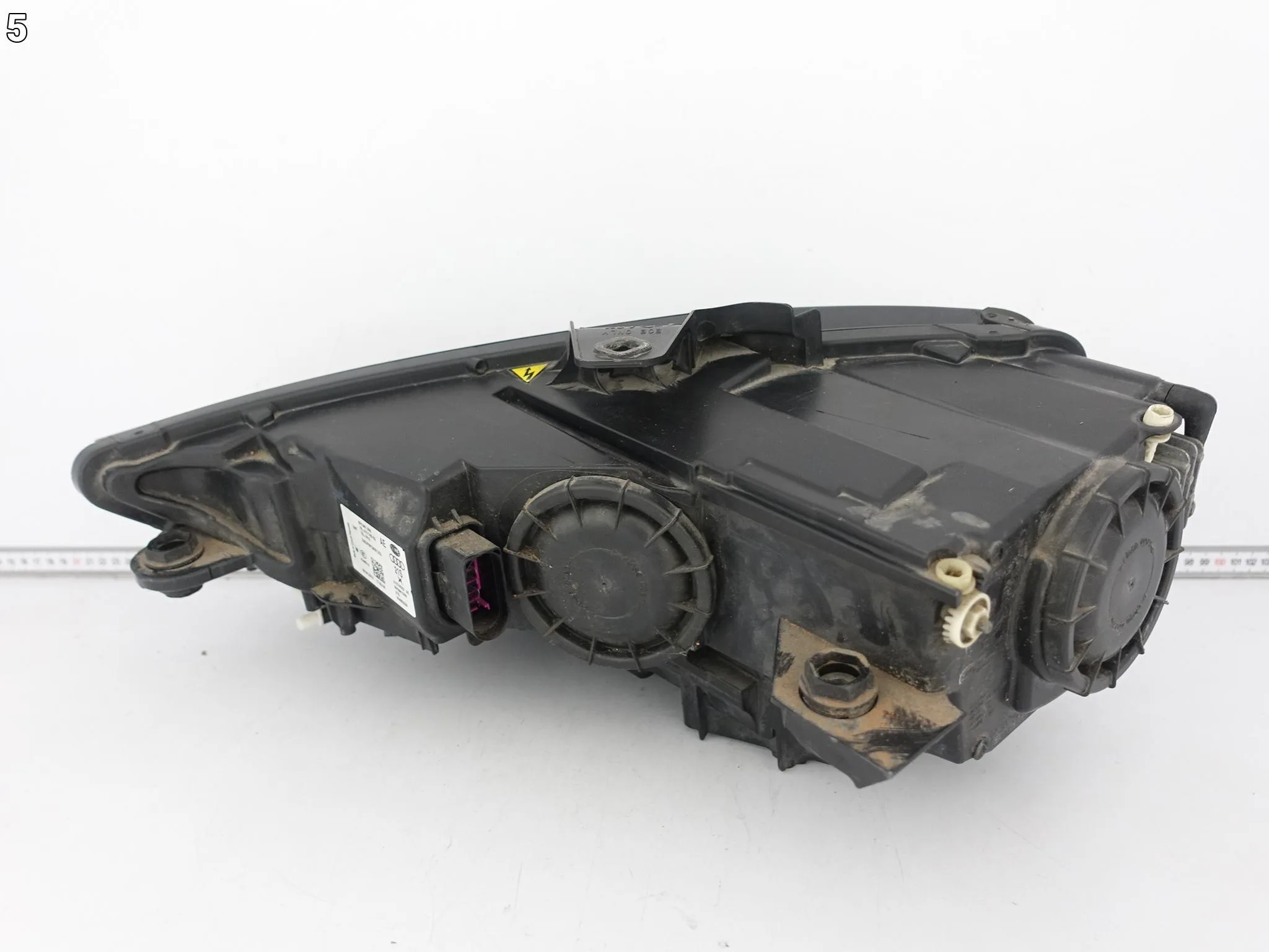 AUDI A3 S3 8V0 12-16 LAMPA XENON + LED NIESKRĘTNA PRAWA PRZÓD EUROPA dfce46d881eb53bb3bf9418f16d98bd9