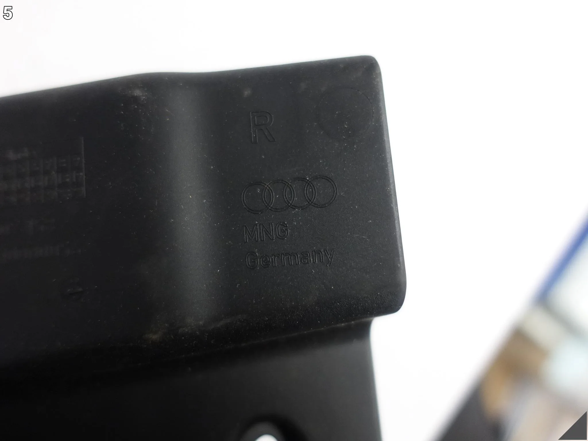 AUDI A8 4N0 D5 17-21 KIEROWNICA WLOT KANAŁ POWIETRZA PRAWY PRZÓD 4N0807158 AUDI A8 4N0 D5 17-21 KIEROWNICA WLOT KANAŁ POWIETRZA PRAWY PRZÓD 4N0807158 - obrazek 6
