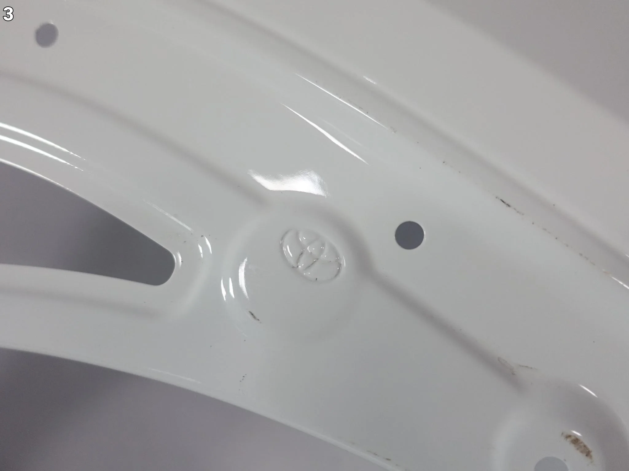 TOYOTA AYGO X 21- BŁOTNIK FENDER PRAWY PRZÓD TOYOTA AYGO X 21- BŁOTNIK FENDER PRAWY PRZÓD