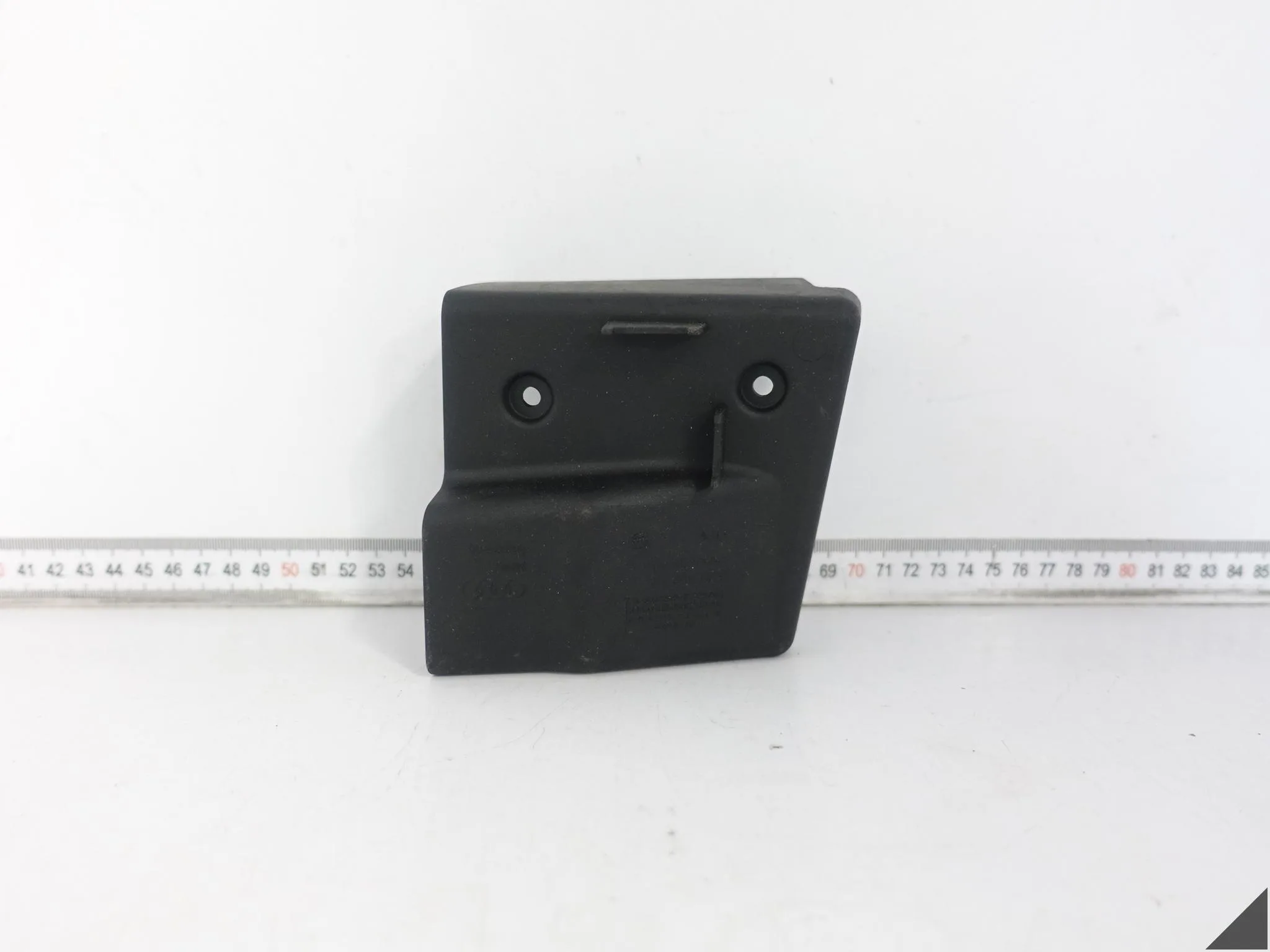 AUDI A8 4N0 D5 17-21 KIEROWNICA WLOT KANAŁ POWIETRZA PRAWY PRZÓD 4N0807158 AUDI A8 4N0 D5 17-21 KIEROWNICA WLOT KANAŁ POWIETRZA PRAWY PRZÓD 4N0807158