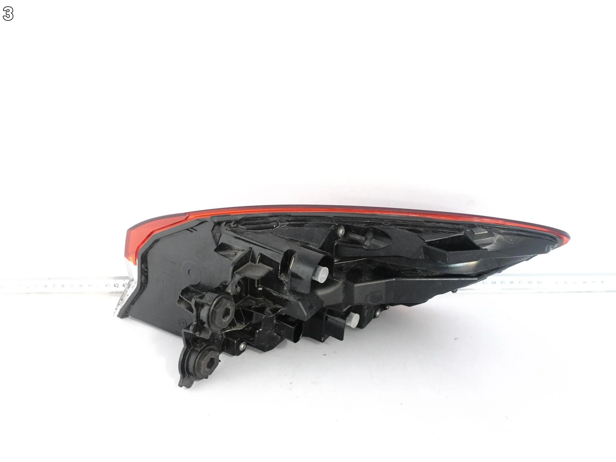 AUDI Q4 E-TRON 89A 21- LAMPA LED HIGH LEWA TYŁ EUROPA 0b360c56628dd2aba66f016cb5308f21