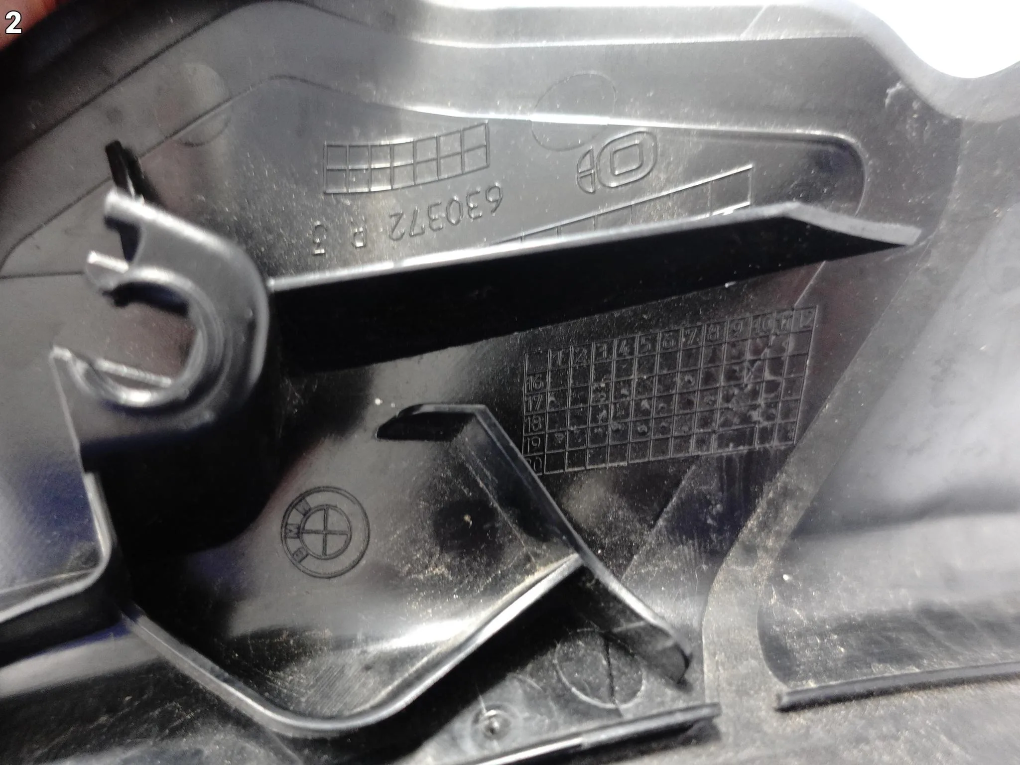 BMW 5 G30 M5 F90 17-20 OSŁONA OBUDOWA LISTWA KLAPY LAMPY TYŁ PRAWA ae9373da2938332904597041dbc09cc8