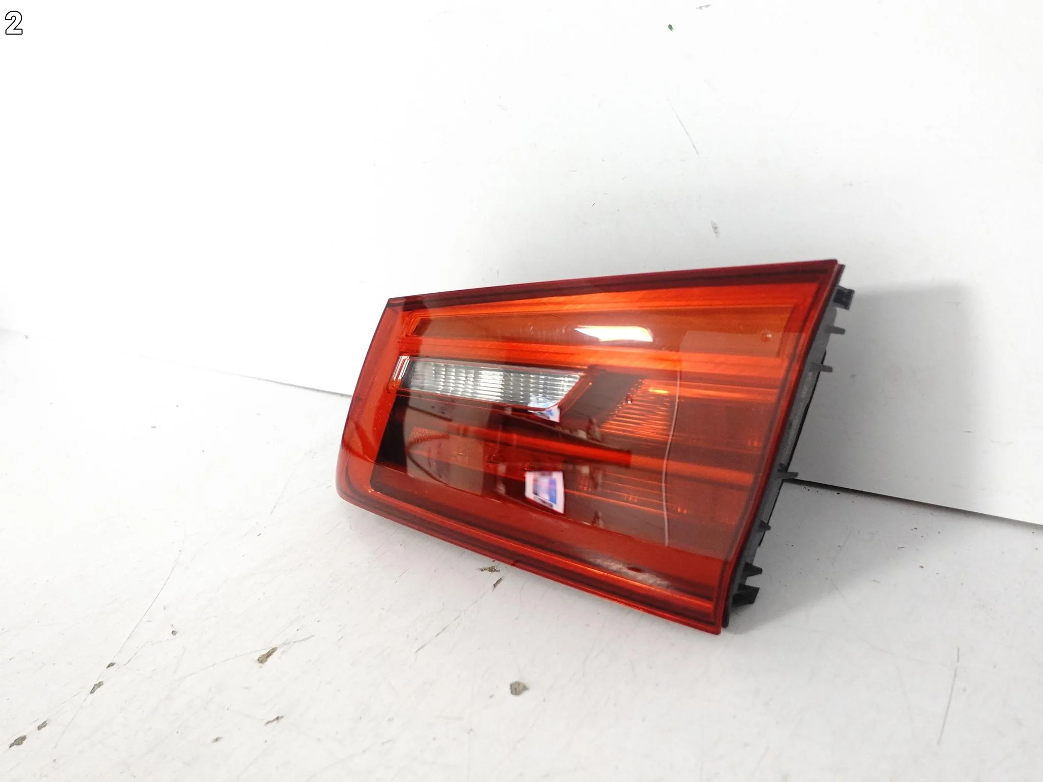 BMW 5 G30 SEDAN M5 F90 17-20 LAMPA LED PRAWA TYŁ W KLAPĘ EUROPA b0d1ec8a4b64b44e914857171602aea3