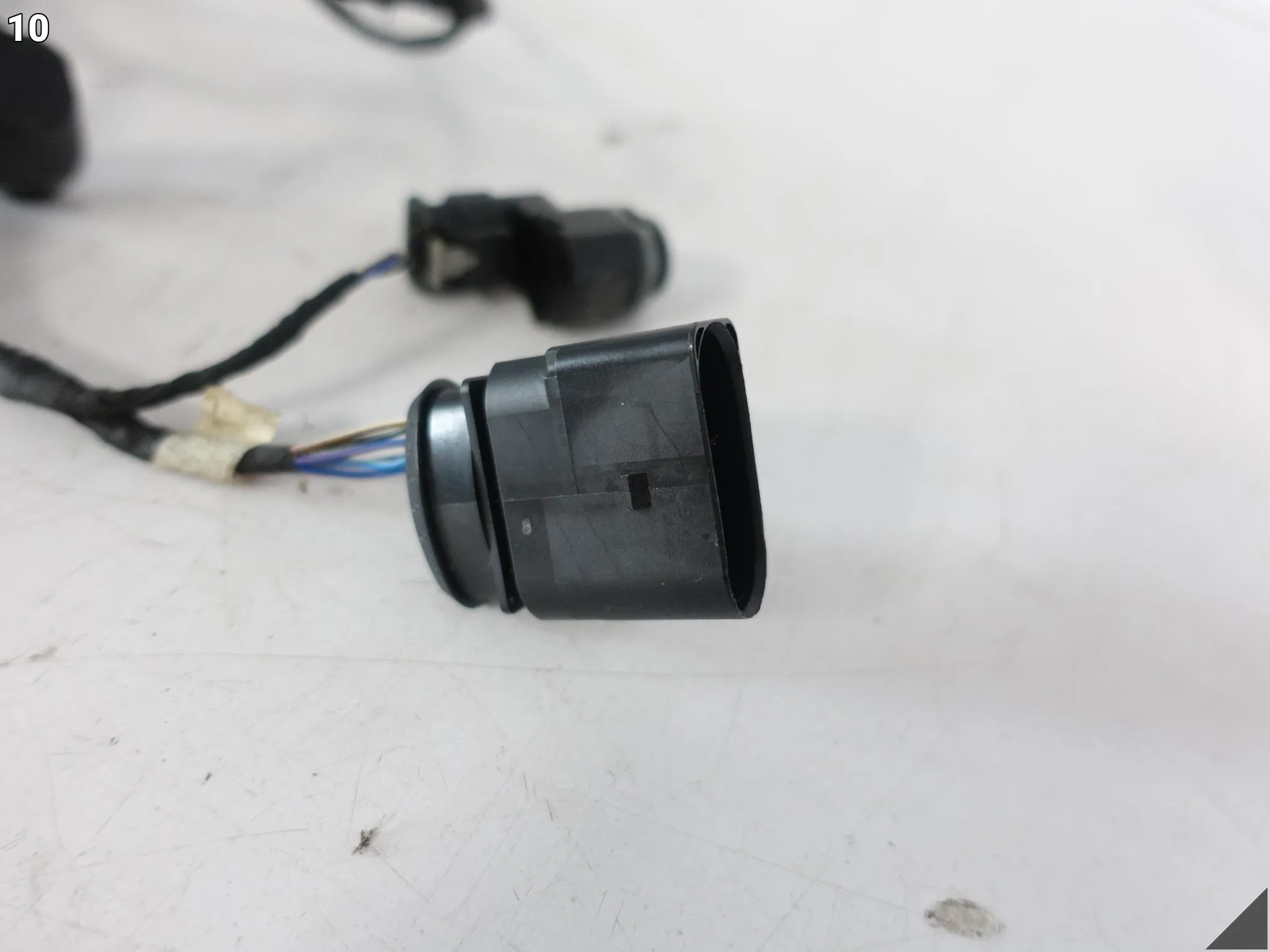 AUDI A7 4G8 C7 10-18 INSTALACJA CZUJNIKI PARKOWANIA ZDERZAK PRZÓD 4 x PDC AUDI A7 4G8 C7 10-18 INSTALACJA CZUJNIKI PARKOWANIA ZDERZAK PRZÓD 4 x PDC - obrazek 11