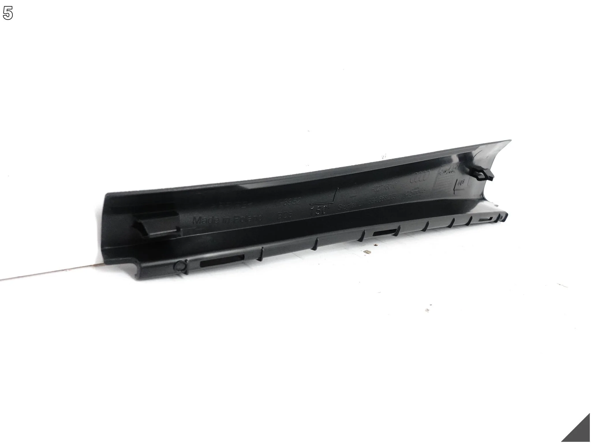 AUDI Q3 83A F3 18-25 OSŁONA LISTWA POSZYCIE SŁUPEK A PRZÓD LEWA 4PK b7909a6839b0c760dfd1a484b0f29483