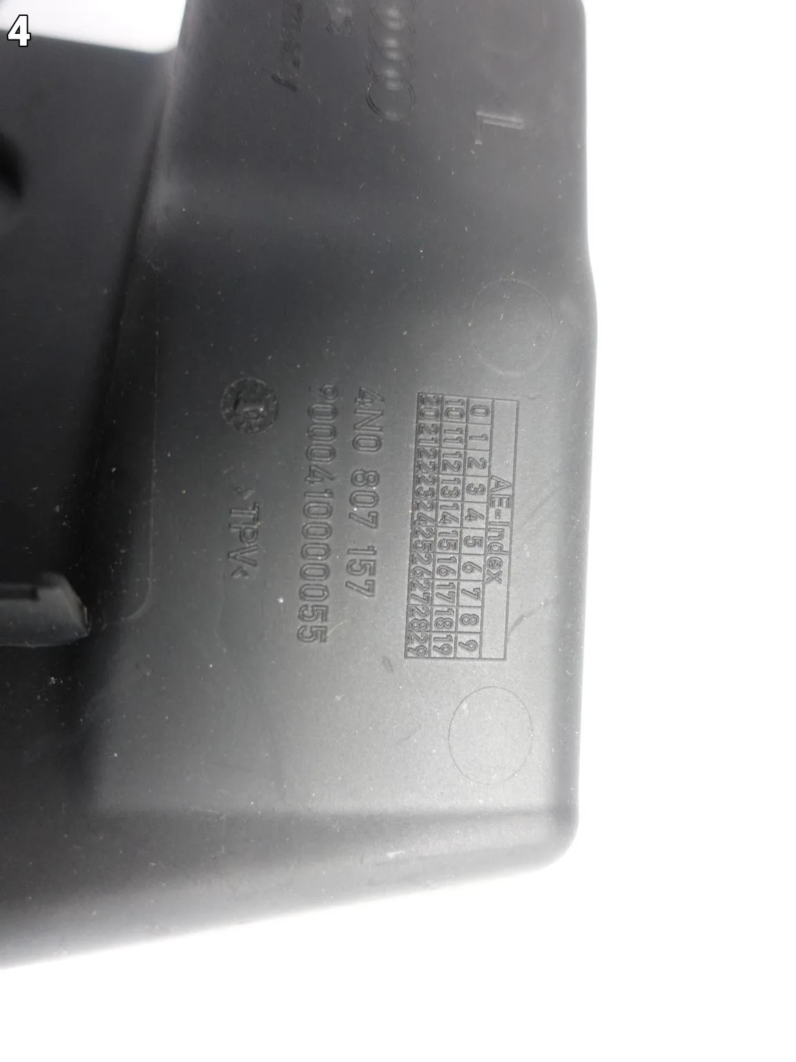 AUDI A8 4N0 D5 17-21 KIEROWNICA WLOT KANAŁ POWIETRZA LEWY PRZÓD 4N0807157 AUDI A8 4N0 D5 17-21 KIEROWNICA WLOT KANAŁ POWIETRZA LEWY PRZÓD 4N0807157 - obrazek 5