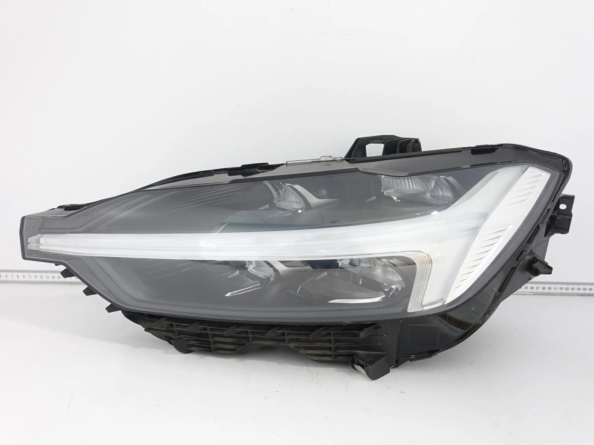 VOLVO XC60 II 2 LIFT 21- LAMPA FULL LED SYSTEM LHD LEWA PRZÓD EUROPA 1b66f0ea834529a8f2538ee8b29fbed4