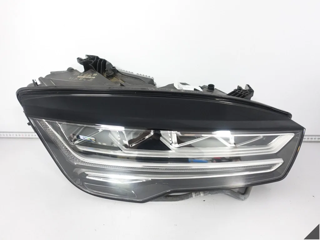 AUDI A7 S7 4G8 C7 LIFT 14-18 LAMPA FULL LED PRAWA PRZÓD EUROPA + MODUŁY