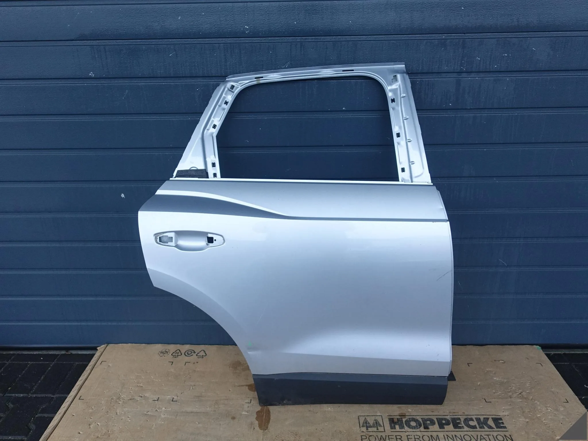 AUDI Q3 SQ3 RSQ3 II F3 83A SUV 18-25 DRZWI DOOR PRAWE TYŁ + LISTWA AUDI Q3 SQ3 RSQ3 II F3 83A SUV 18-25 DRZWI DOOR PRAWE TYŁ + LISTWA
