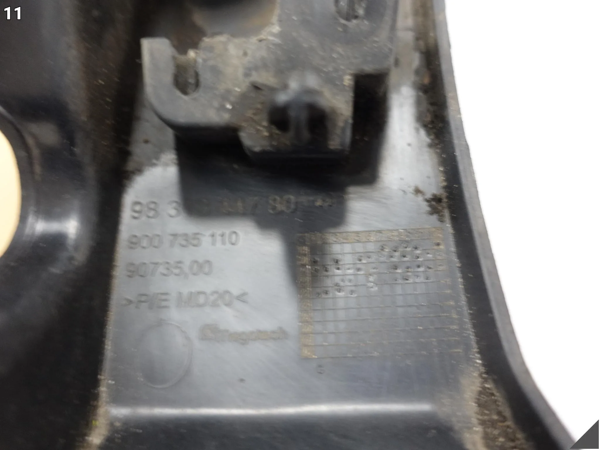 CITROEN C4 III 3 20-24 LISTWA NAKŁADKA OSŁONA BŁOTNIKA TYŁ PRAWY 9831344780 CITROEN C4 III 3 20-24 LISTWA NAKŁADKA OSŁONA BŁOTNIKA TYŁ PRAWY 9831344780 - obrazek 12