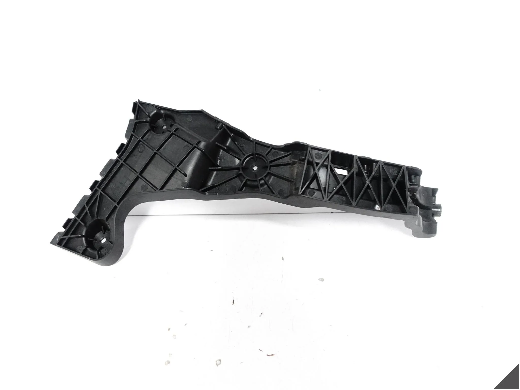 AUDI Q3 83A F3 18-25 ŚLIZG MOCOWANIE WSPORNIK ZDERZAK TYŁ PRAWY 83A807454A c50df6ef426d61e4f8b811aed6d7531e