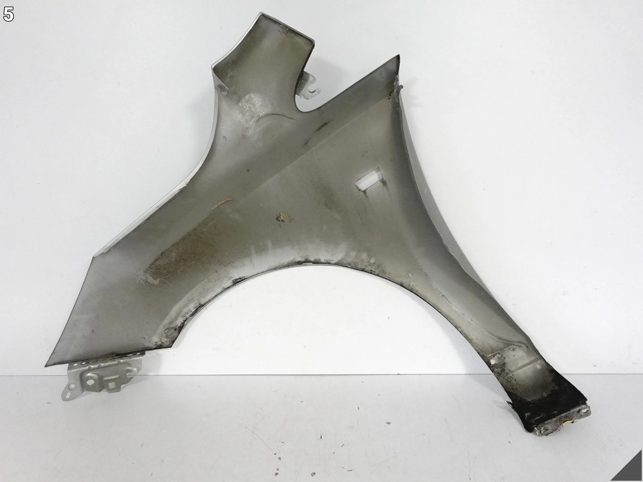 OPEL CORSA E V (5 GENERACJA) 14-19 BŁOTNIK FENDER PRAWY PRZÓD B.ŁADNY OPEL CORSA E V (5 GENERACJA) 14-19 BŁOTNIK FENDER PRAWY PRZÓD B.ŁADNY