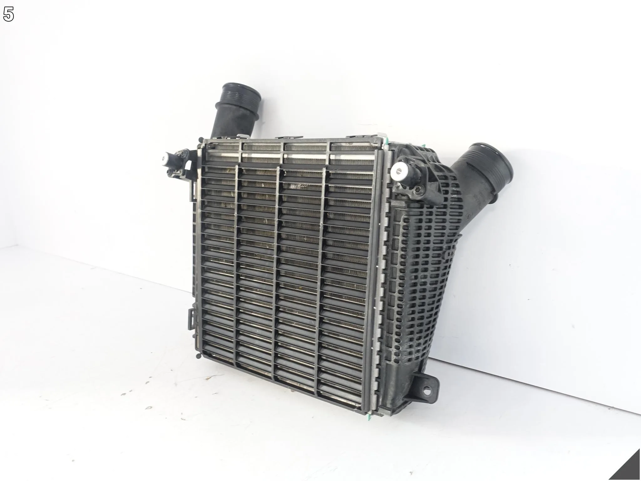 PORSCHE PANAMERA 3 III G3 972 976 23- CHŁODNICA POWIETRZA INTERCOOLER LEWY PORSCHE PANAMERA 3 III G3 972 976 23- CHŁODNICA POWIETRZA INTERCOOLER LEWY - obrazek 6