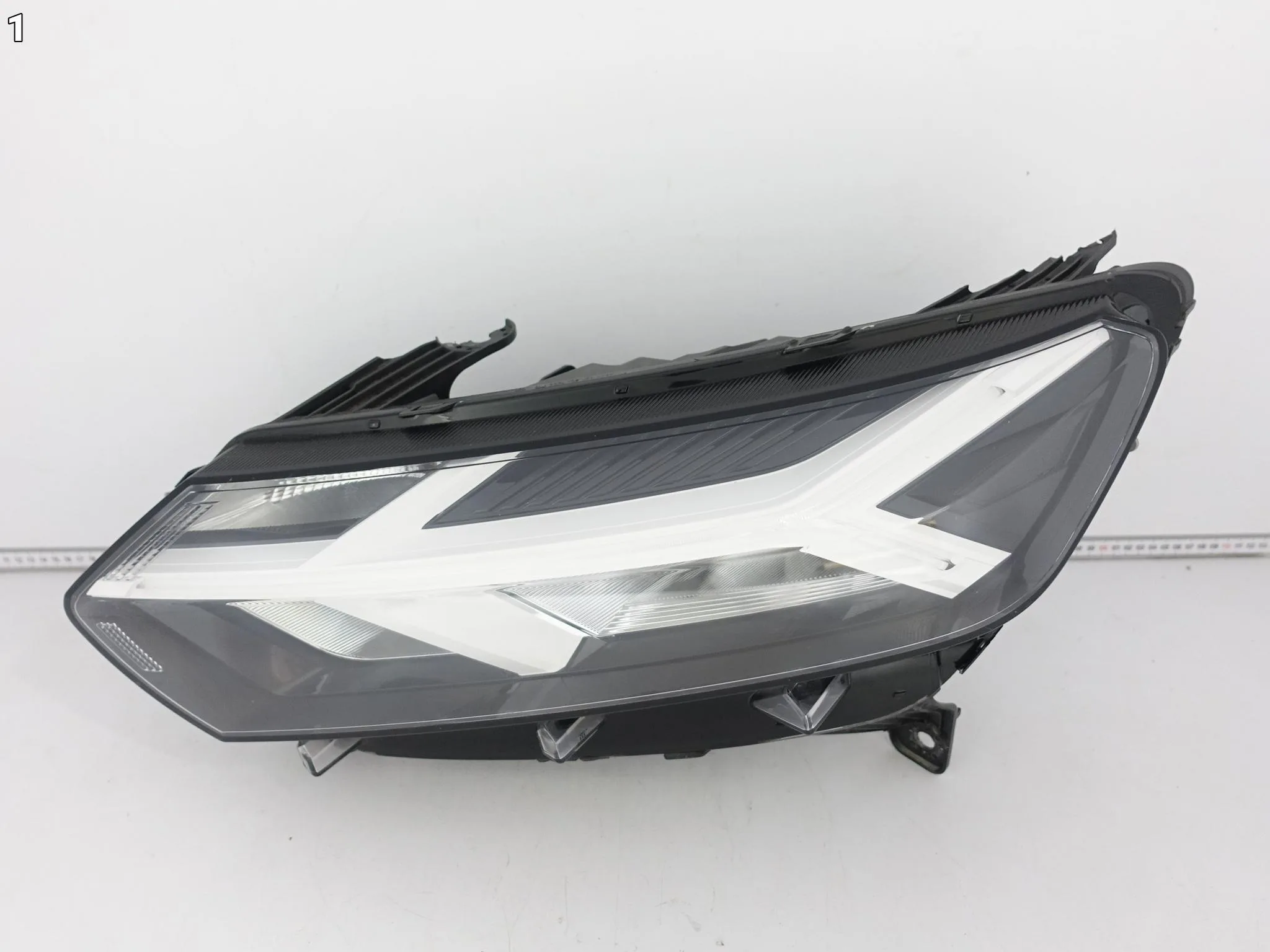 DACIA SANDERO LOGAN 3 III JOGGER 22-25 LIFT LAMPA FULL LED LEWA EUROPA 08c8a28d5f0419a18aa6f3e3db35005d
