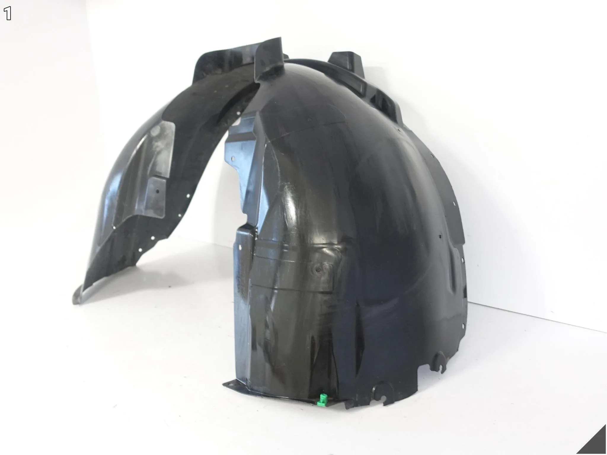 VOLVO XC40 EX40 C40 EC40 17-25 LIFT NADKOLE WNĘKA OSŁONA KOŁA LEWY PRZÓD 3a3ff89609e8020f784e071d7831611d