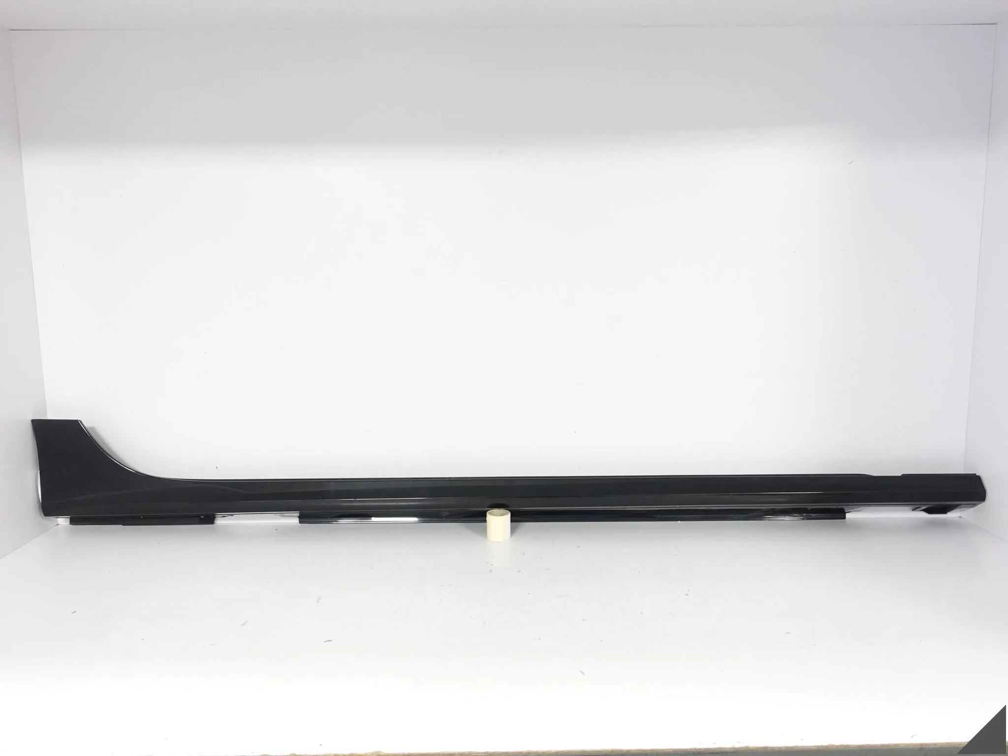 AUDI A7 4G8 C7 LIFT 14-18 BASIS ZWYKŁY PRÓG LISTWA PROGOWA PRAWA KOLOR 0E0E 80bdb92c943f4bcacfb1a3800d39a847