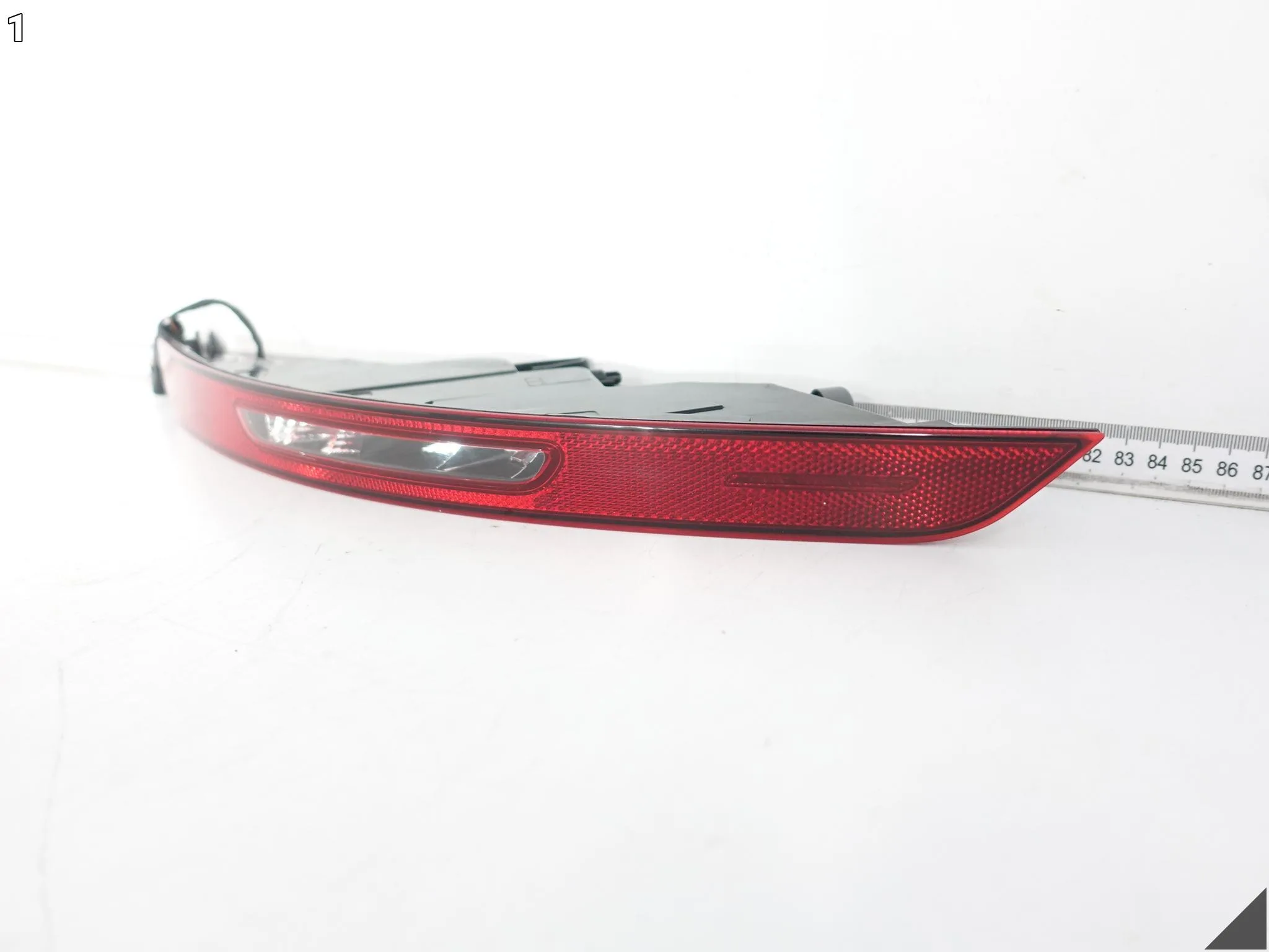 PORSCHE MACAN 95B 13-22 LIFT LAMPA LED W ZDERZAK ODBLASK PRAWA TYŁ d4d8d7f75d96e5d45d7d00e1ea7f03e9