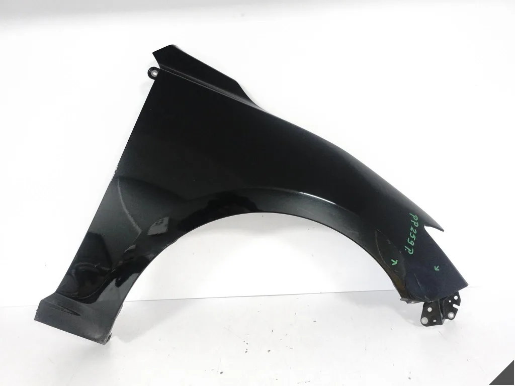 MAZDA 3 (III GENERACJA) BM 13-18 LIFT BŁOTNIK FENDER PRAWY PRZÓD