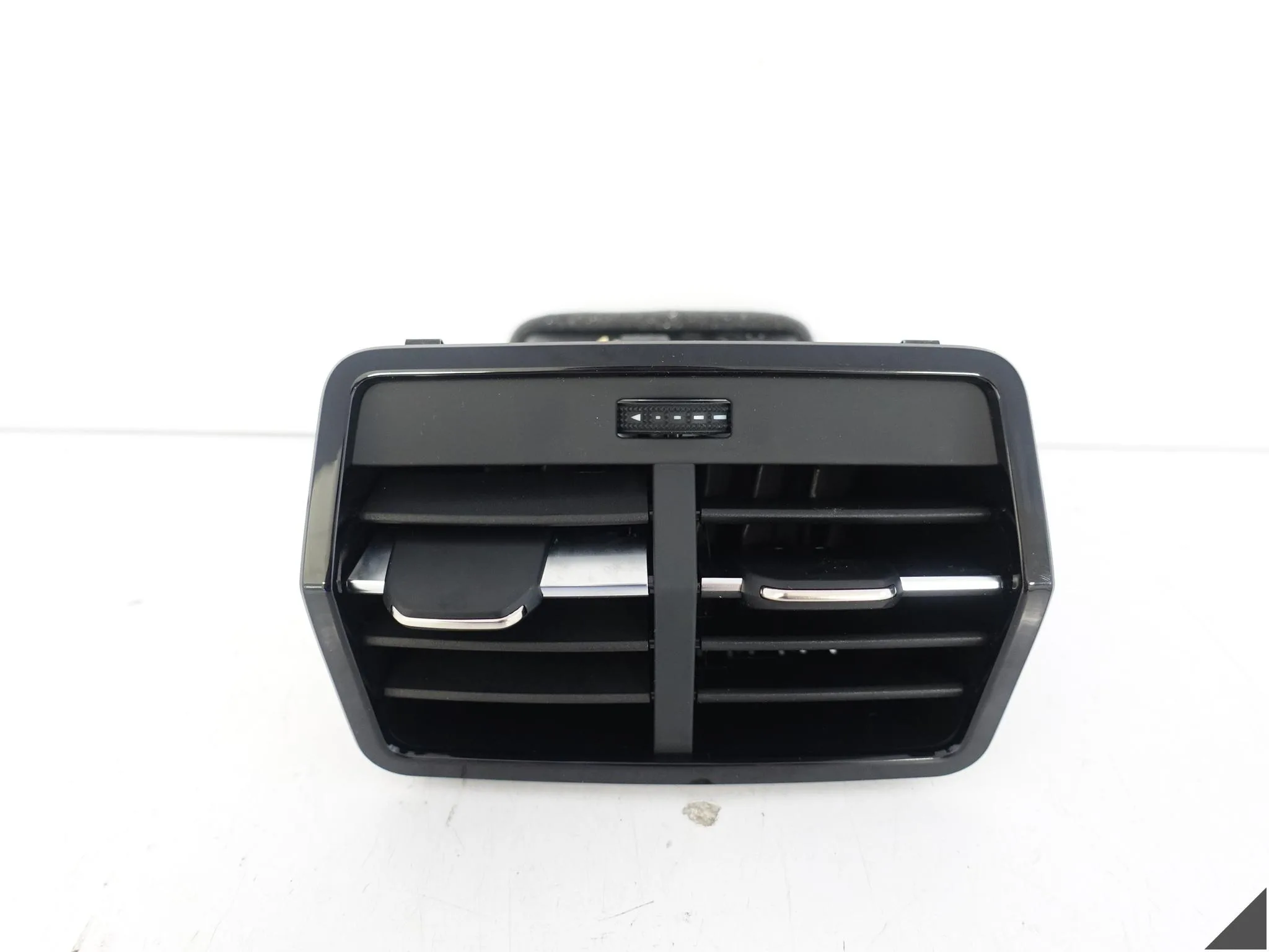 AUDI Q3 83A F3 18-25 KRATKA NAWIEWU TUNEL ŚROKOWY TYŁ + WZMACNIACZ ANTENA df207858f6d0196443b6d55bab908b1f