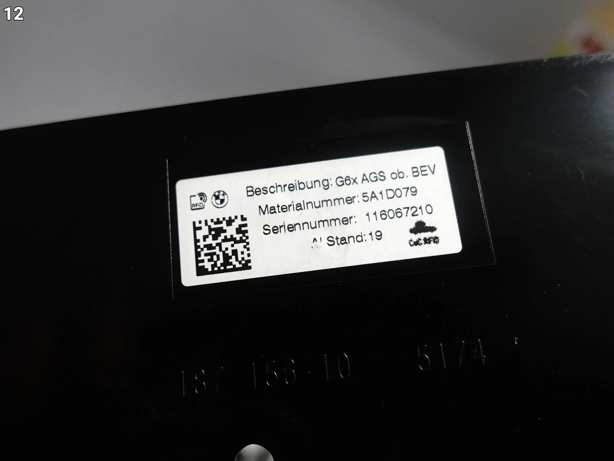 BMW 5 i5 G60 G61 M-PAKIET MSP 23- GRILL ATRAPA WLOT ŻALUZJA W ZDERZAK PRZÓD ef8834cb65208e93f0a1223ea874bc47