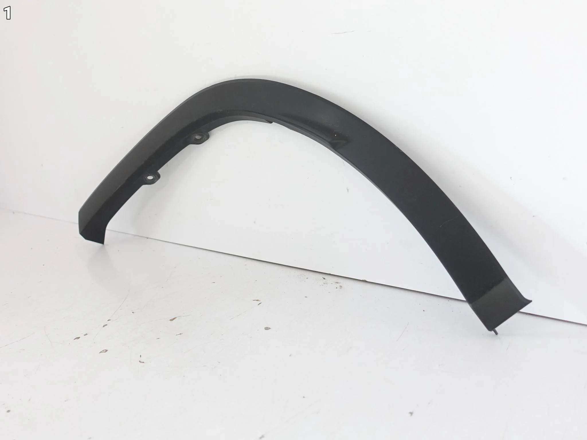 LEXUS RX RX450 RX350 IV 15-22 LIFT LISTWA NA BŁOTNIK TYŁ LEWA ORYGINALNA LEXUS RX RX450 RX350 IV 15-22 LIFT LISTWA NA BŁOTNIK TYŁ LEWA ORYGINALNA - obrazek 2