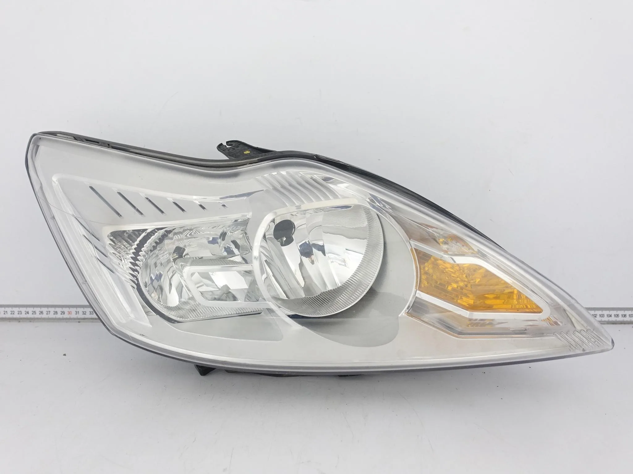 FORD FOCUS MK2 II LIFT 07-11 LAMPA ZWYKŁA HALOGEN PRAWA PRZÓD EUROPA f29723675b06c9877001d5e061017d09