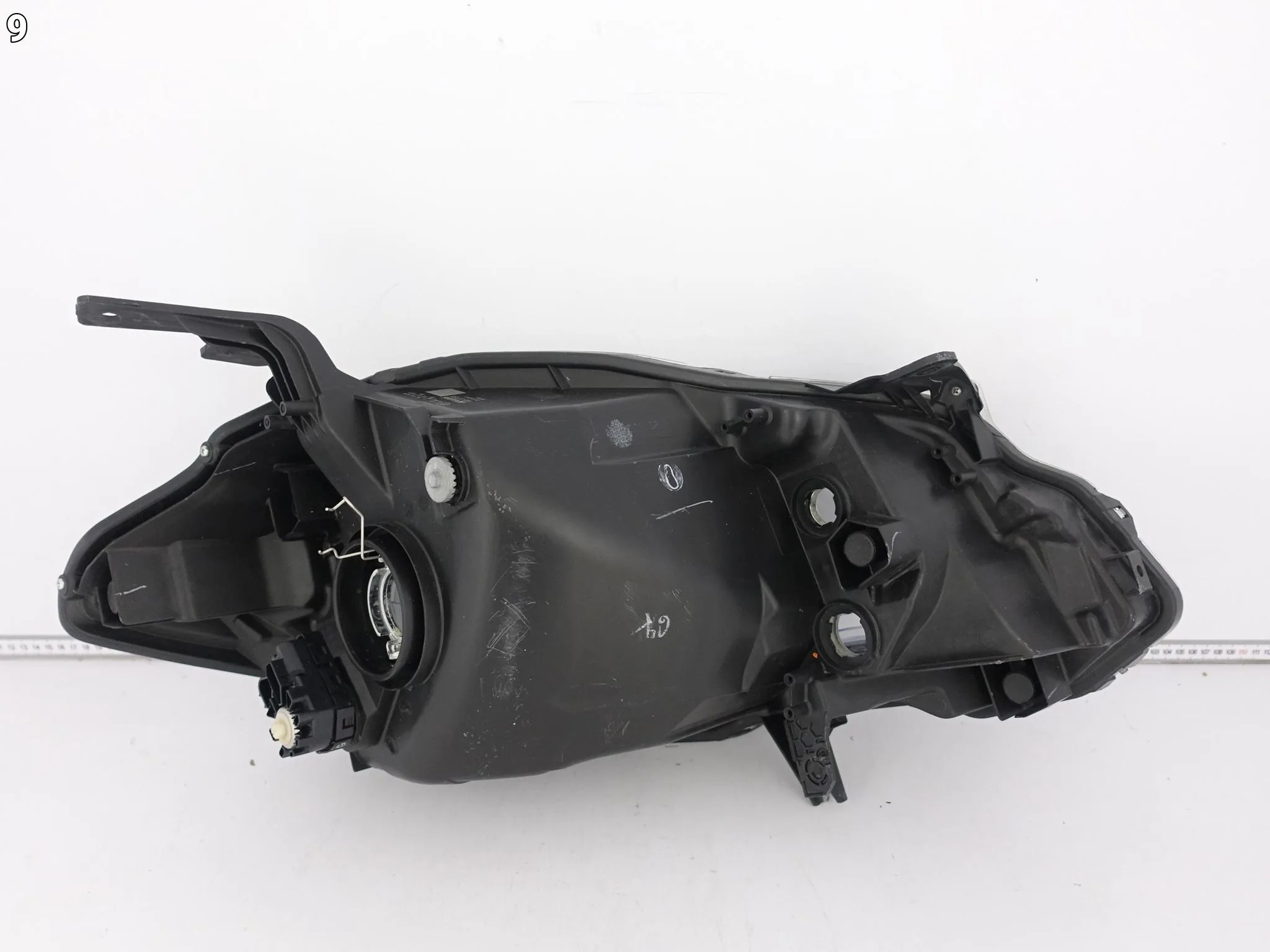 SUZUKI SX4 S-CROSS JY 13-16 LAMPA ZWYKŁA HALOGEN LEWA PRZÓD EUROPA aec221d293f67c977a0c642a6a22c898