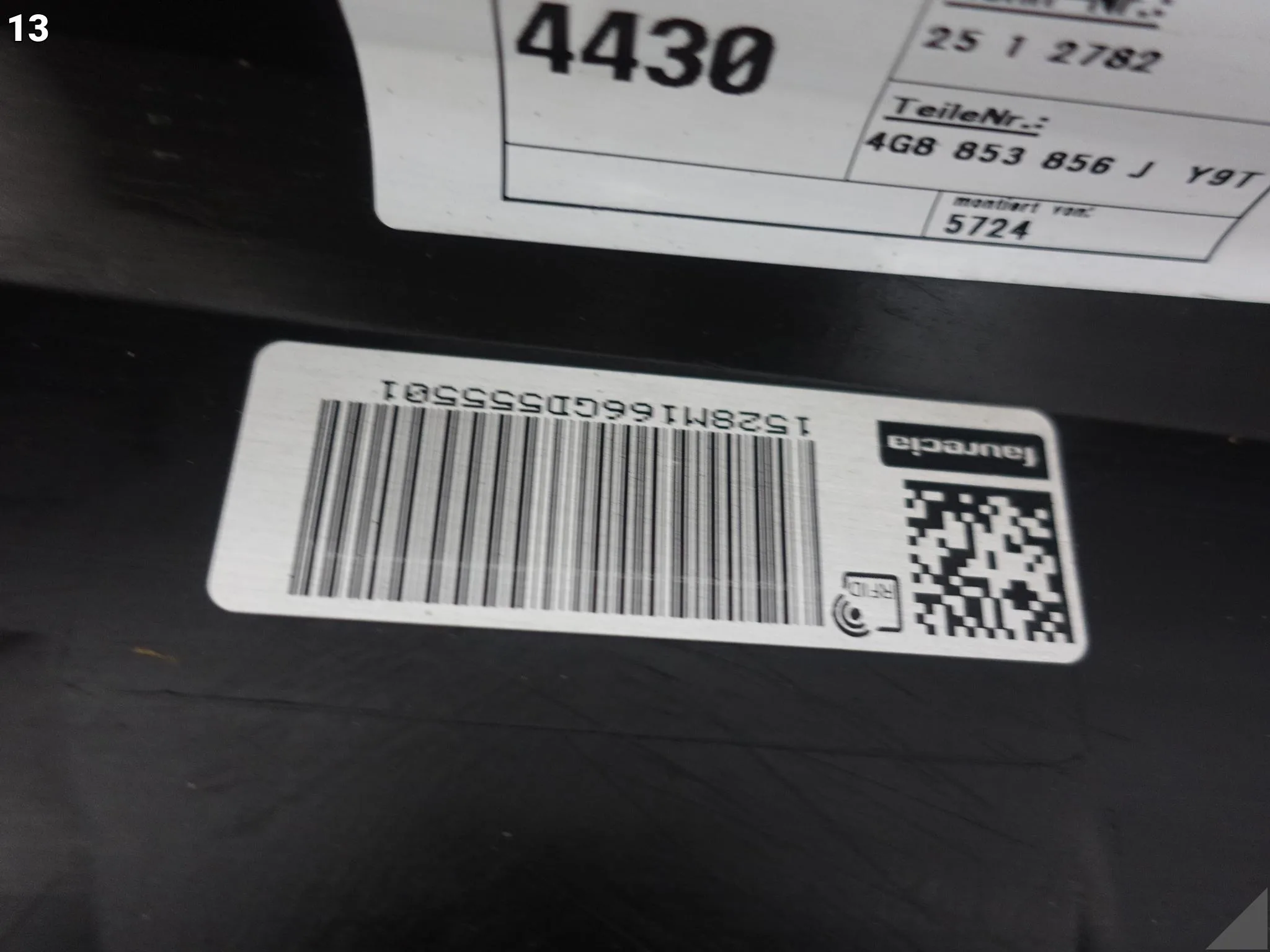 AUDI A7 4G8 C7 LIFT 14-18 BASIS ZWYKŁY PRÓG LISTWA PROGOWA PRAWA KOLOR 0E0E 6bd5e82ba872dc0a850d6858d7eb91d9