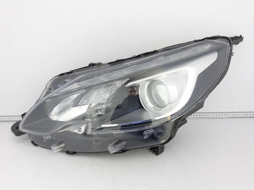 PEUGEOT 2008 A94 LIFT 16-19 LAMPA ZWYKŁA HALOGEN LEWA PRZÓD EUROPA a29a406e9d71e62c8abf61afdeadd09d