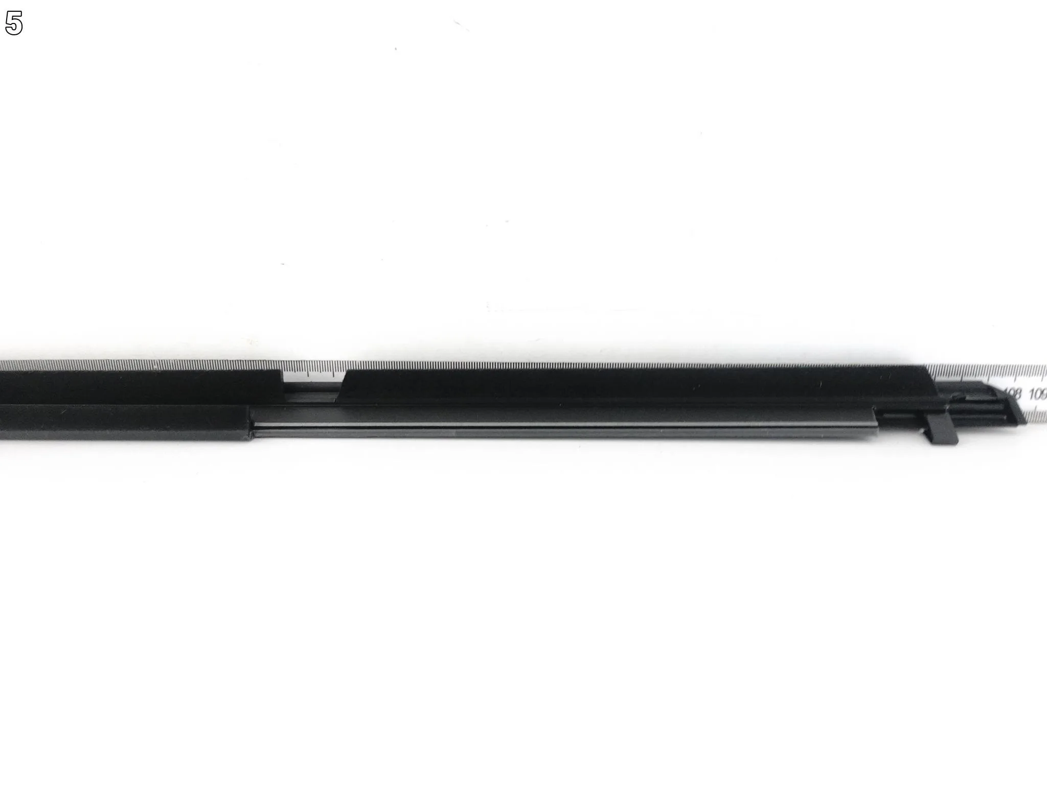 TOYOTA RAV4 V 5 19- LISTWA ZGARNIAJĄCA SZYBY DRZWI TYŁ PRAWA 75730-42050 TOYOTA RAV4 V 5 19- LISTWA ZGARNIAJĄCA SZYBY DRZWI TYŁ PRAWA 75730-42050 - obrazek 6