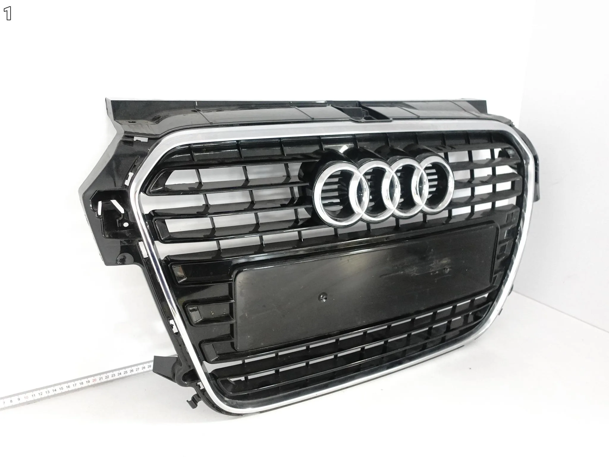 AUDI A1 8X0 SPORTBACK S-LINE 10-14 GRILL ATRAPA KRATKA W ZDERZAK BLACK 8b08088cb97506179716b64701bf03cf