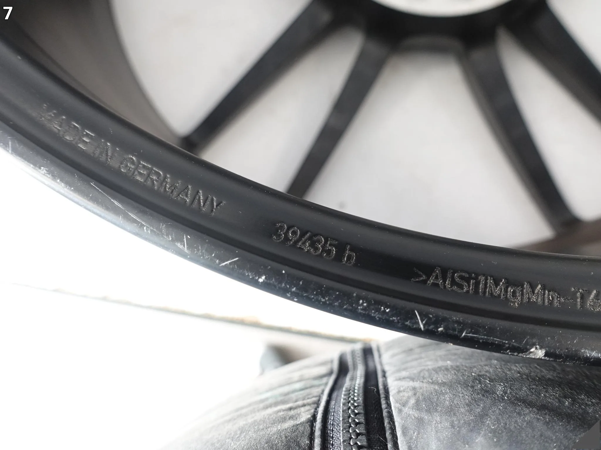 PORSCHE 911 992 TURBO SPORT 4 FELGA ALUFELGA 8,5Jx20 ET50 992601025AT JE1 PORSCHE 911 992 TURBO SPORT 4 FELGA ALUFELGA 8,5Jx20 ET50 992601025AT JE1 - obrazek 8