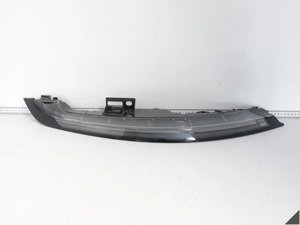 PORSCHE 992 911 LIFT 24- LAMPA W BŁOTNIK LED LEWA TYŁ EUROPA 992945091AD 2f4ee30fda53927e35b3eedf9633a32b
