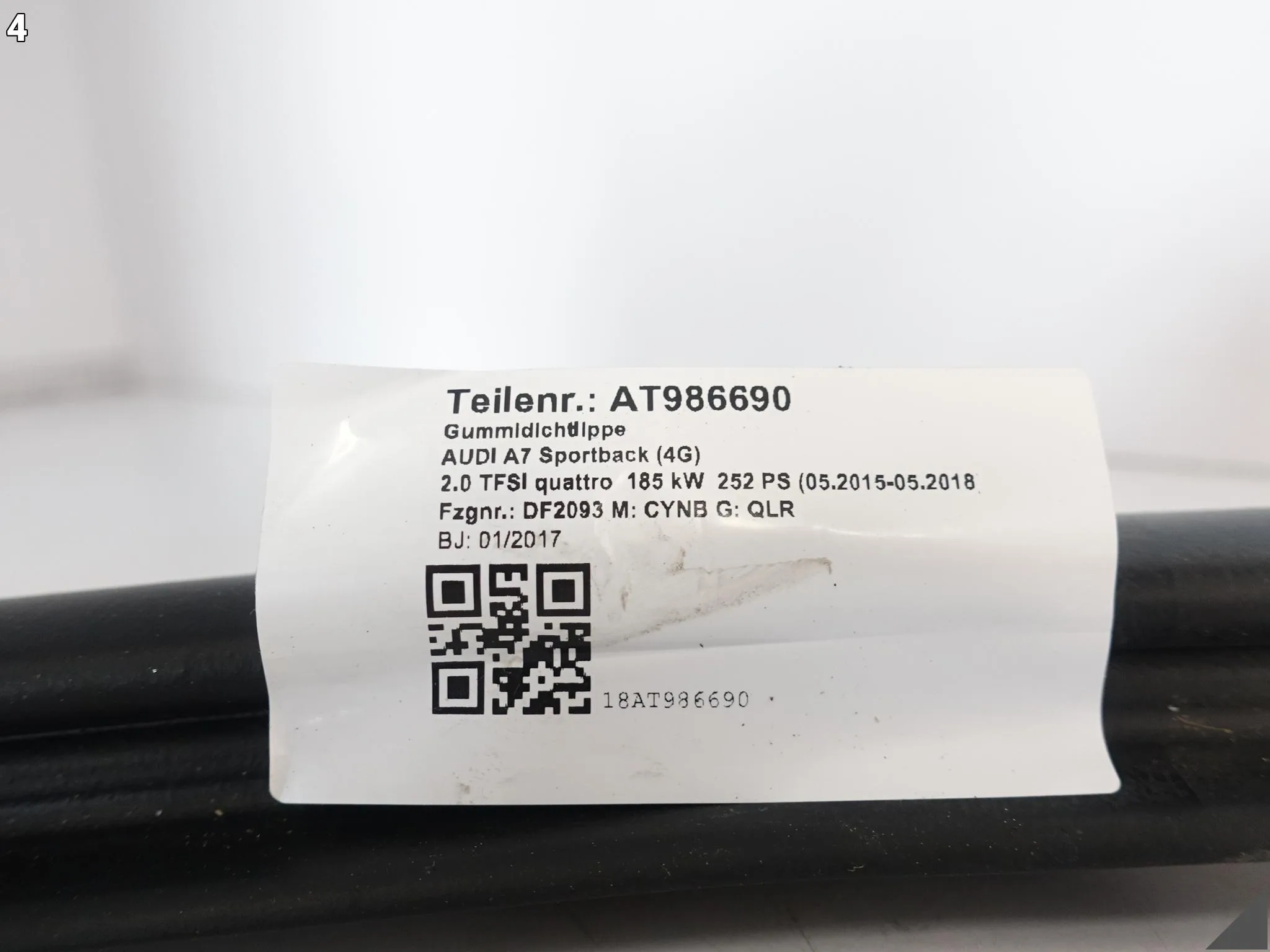 AUDI A7 S7 RS7 4G8 C7 10-18 USZCZELKA KOMORY SILNIKA MASKI GUMA 4G8823723A AUDI A7 S7 RS7 4G8 C7 10-18 USZCZELKA KOMORY SILNIKA MASKI GUMA 4G8823723A - obrazek 5