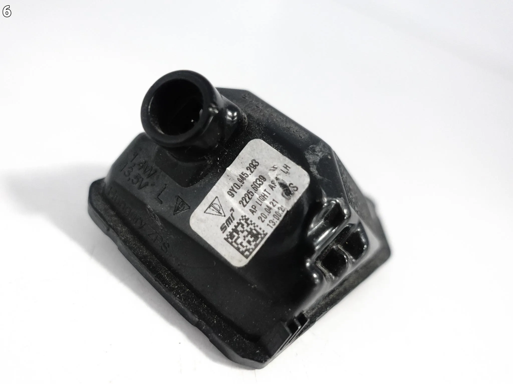 PORSCHE CAYENNE 9Y0 MACAN 95C LAMPKA OŚWIETLENIE LUSTERKO PRZÓD LEWA 794aff44e794291d08475a547d699a07