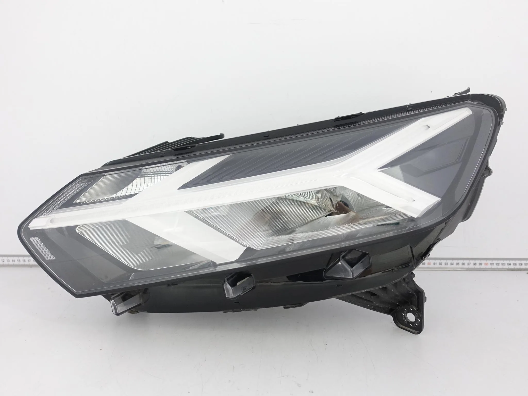 DACIA SANDERO LOGAN 3 III JOGGER 22-25 LIFT LAMPA FULL LED LEWA EUROPA 9e21e656c8a367fc5bef918c304a79e4