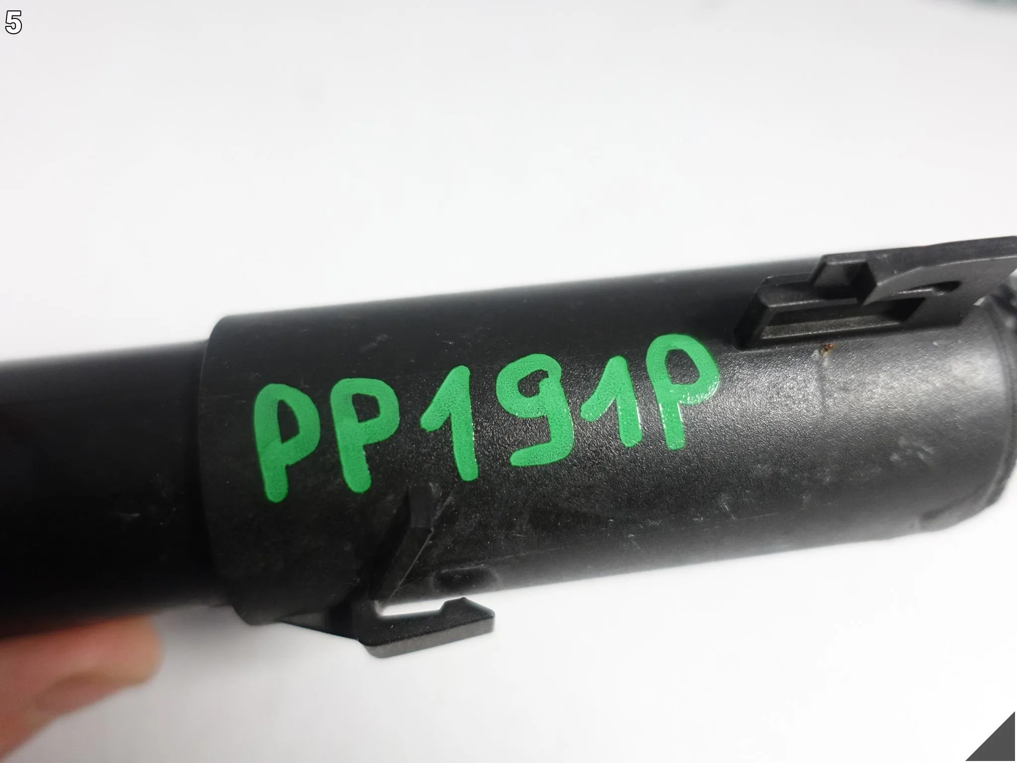 AUDI A4 B8 8K0 08-12 POMPKA DYSZA SPRYSKIWACZ LAMPY PRZEDNIEJ LEWEJ AUDI A4 B8 8K0 08-12 POMPKA DYSZA SPRYSKIWACZ LAMPY PRZEDNIEJ LEWEJ - obrazek 6