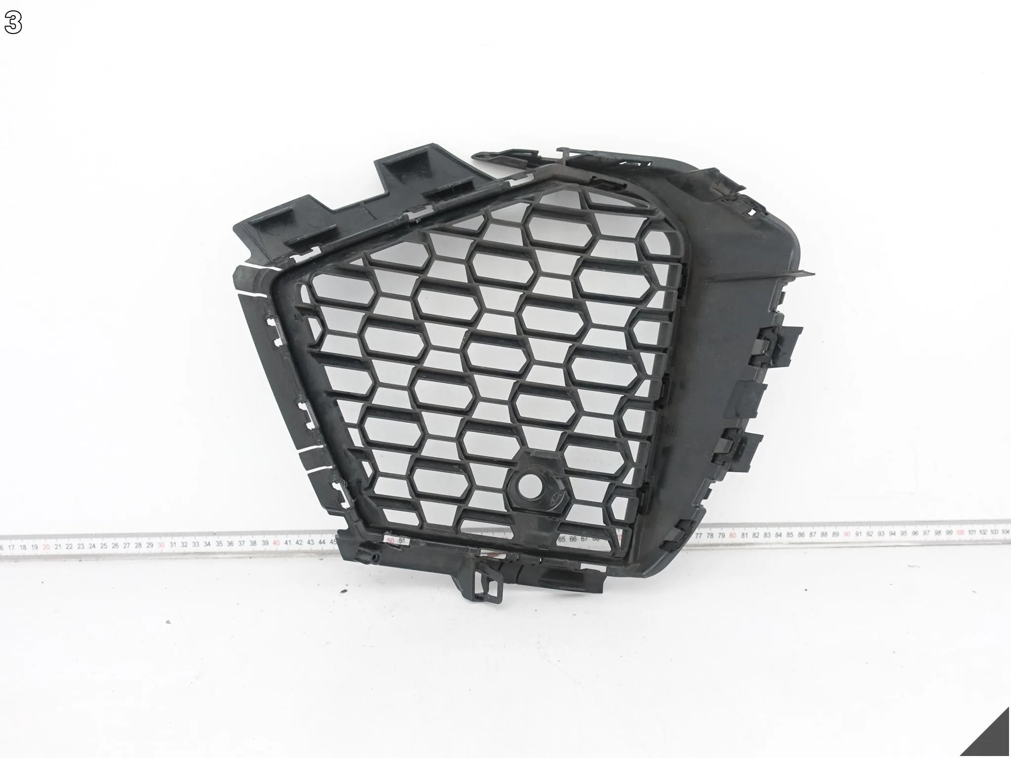 AUDI RSQ3 Q3 RS II F3 83A 83F 18- ZDERZAK KRATKA LEWA PRZÓD 83A807681F 50ef0281680311ba1323b632043de83c