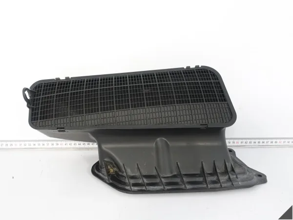 AUDI A7 S7 RS7 4G8 A6 S6 RS6 4G0 C7 10-18 WLOT DOLOT KANAŁ POWIETRZA AUDI A7 S7 RS7 4G8 A6 S6 RS6 4G0 C7 10-18 WLOT DOLOT KANAŁ POWIETRZA