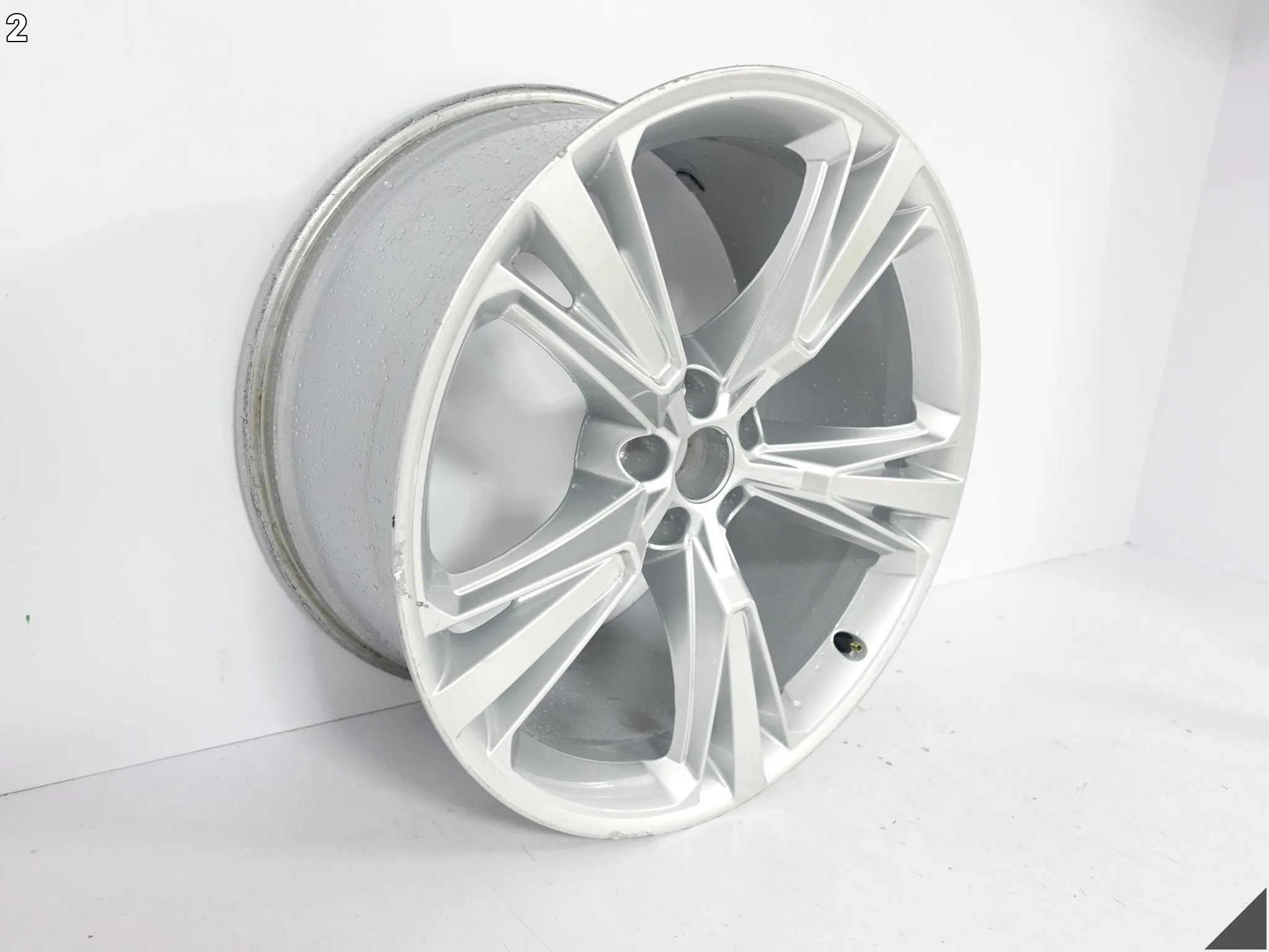 AUDI Q8 SQ8 4M8 S-LINE FELGA ALUFELGA 10Jx21 ET20 5×112 4M8601025H 64104fba608abd1a170e8d1dc98631d7