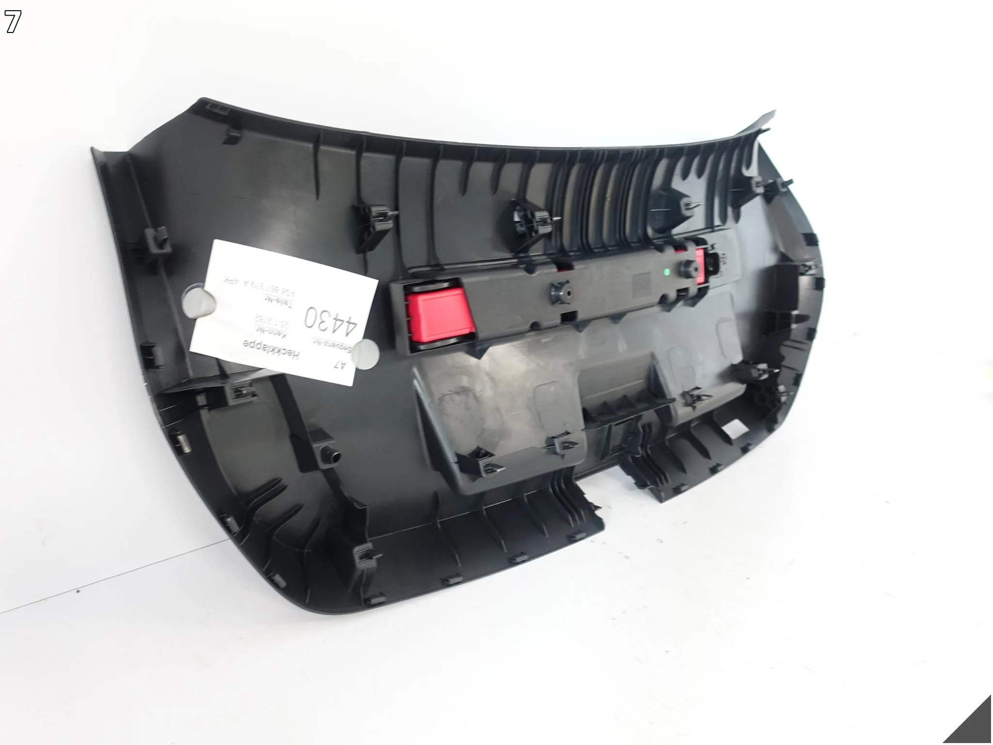 AUDI A7 S7 RS7 4G8 C7 10-18 TAPICERKA OSŁONA KLAPY BAGAŻNIKA + TRÓJKĄT 4PK 94202708c996aa5f009f705b61df32b1