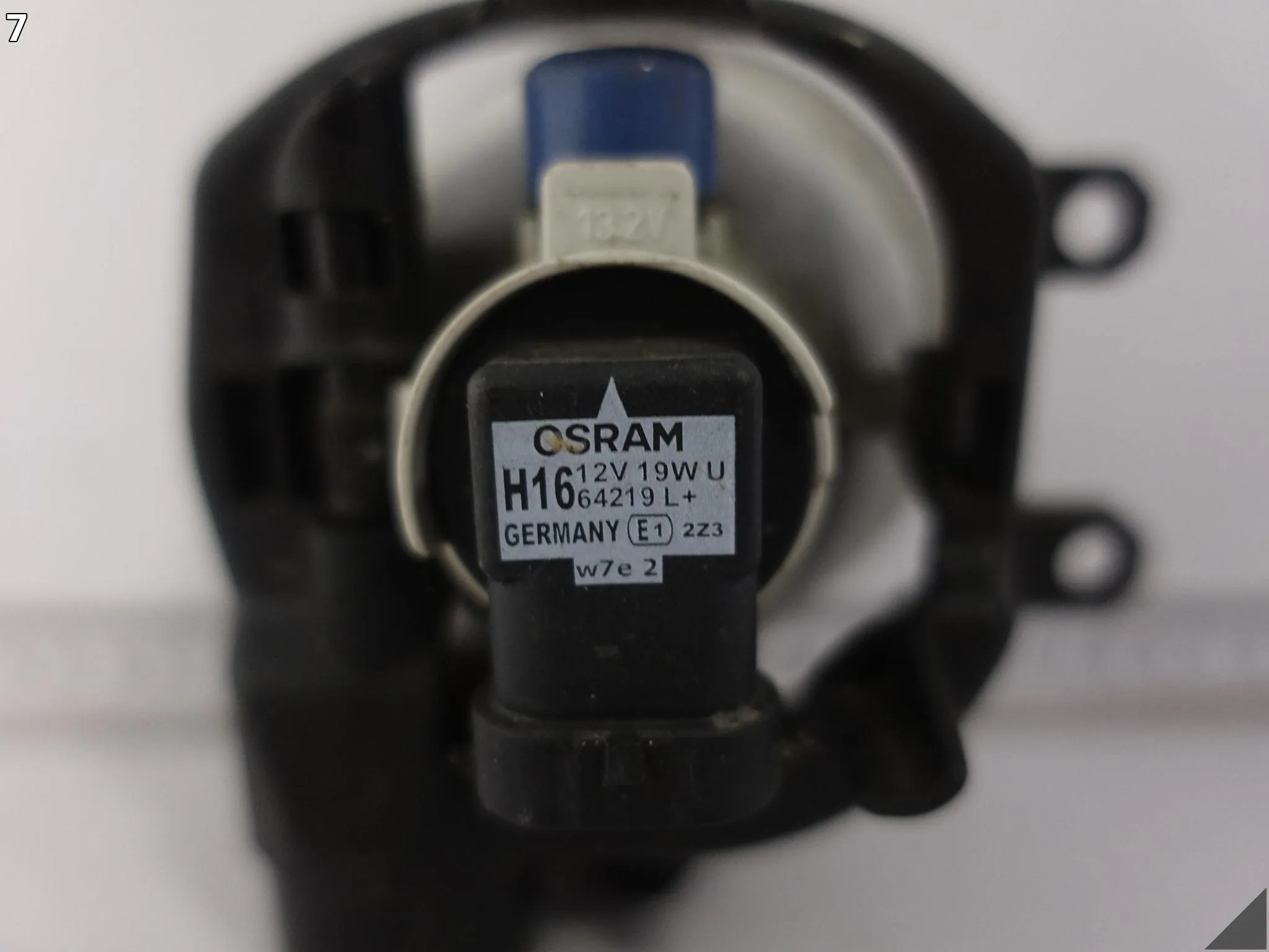TOYOTA AVENSIS T27 VERSO YARIS III AURIS II COROLLA XI HALOGEN PRAWY PRZÓD TOYOTA AVENSIS T27 VERSO YARIS III AURIS II COROLLA XI HALOGEN PRAWY PRZÓD - obrazek 8