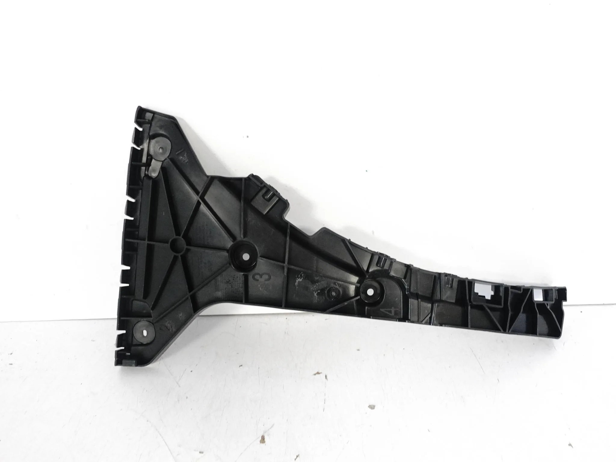 AUDI Q5 II 2 80A LIFT 17-24 ŚLIZG MOCOWANIE WZMOCNIENIE W ZDERZAK TYŁ PRAWY f5831deab372576f037398cd0785bab8