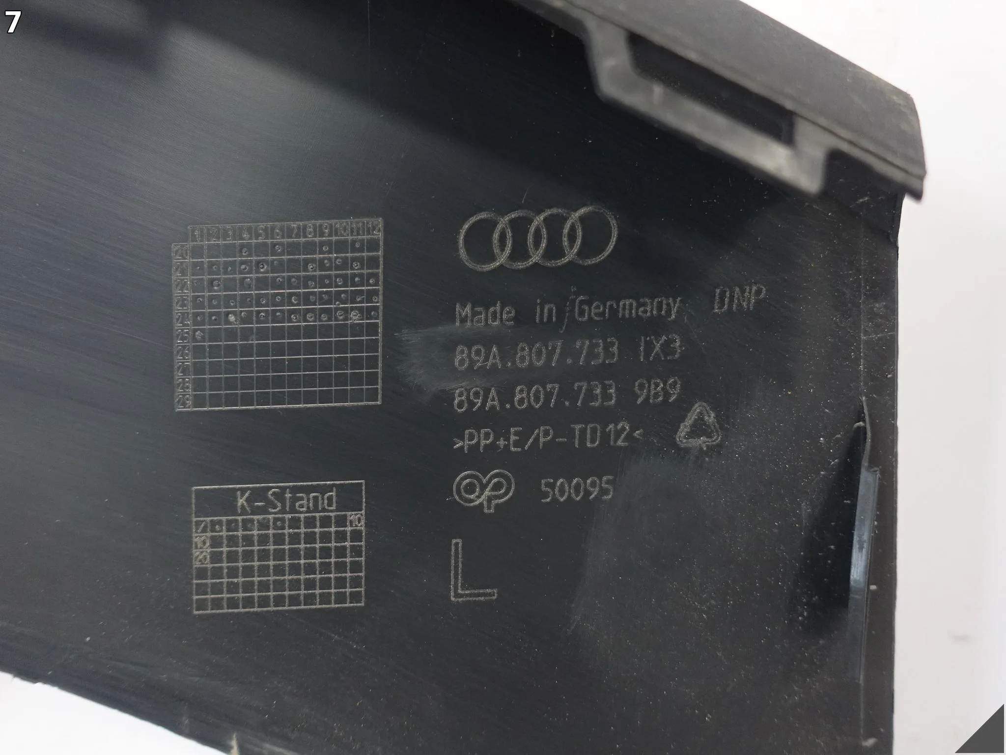 AUDI Q4 E-TRON 89A 21- SPOILER LISTWA OSŁONA DOKŁADKA W ZDERZAK PRZÓD a99aa7447c182cf8e05c4da9f68a1239